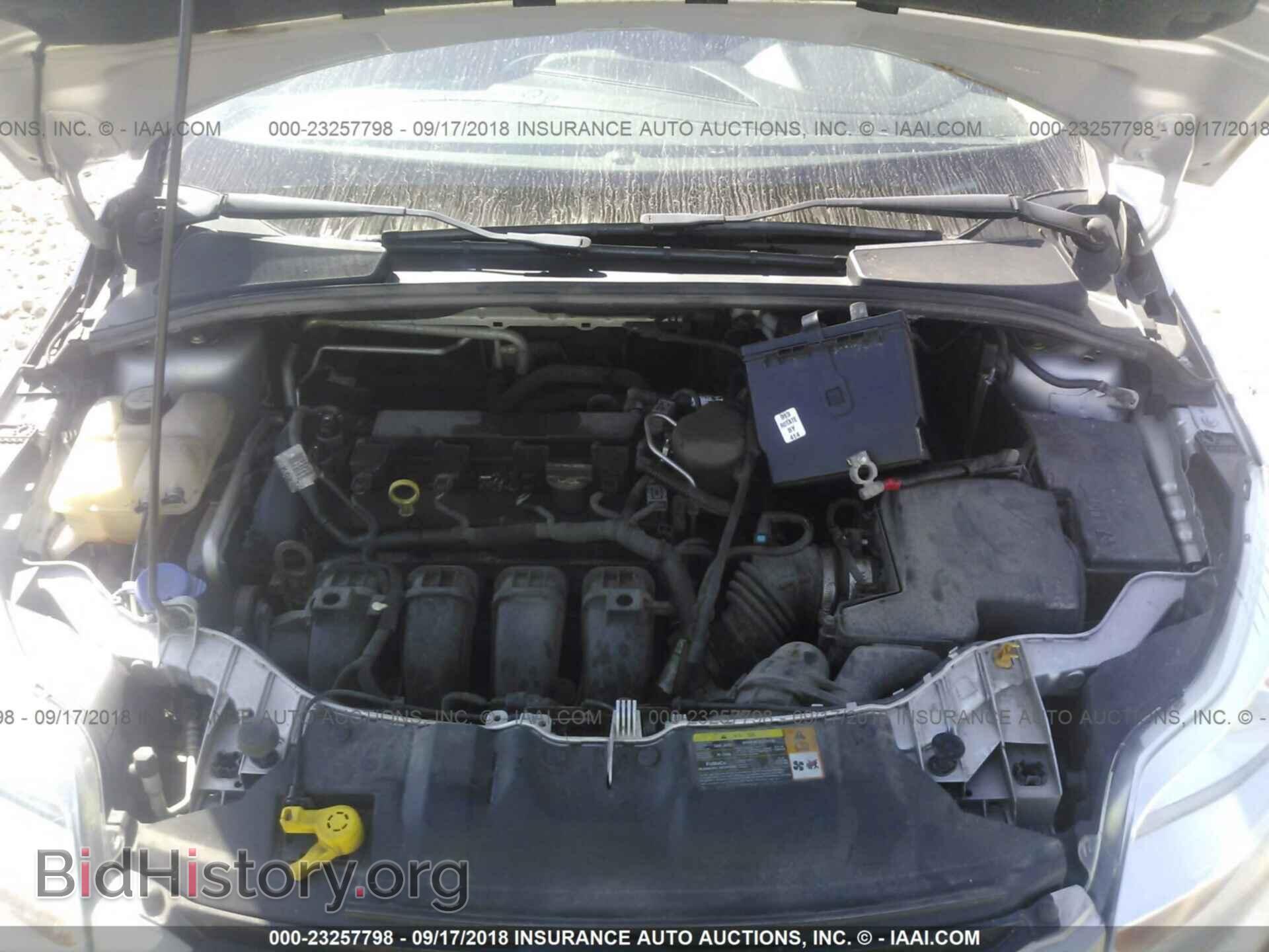 2012 Ford Focus - VIN: 1FAHP3H26CL184973 - Photo 10