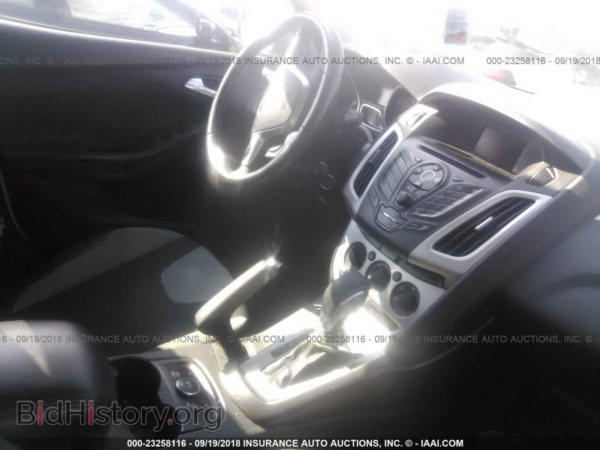 2014 Ford Focus - VIN: 1FADP3K28EL425023 - Фото 5
