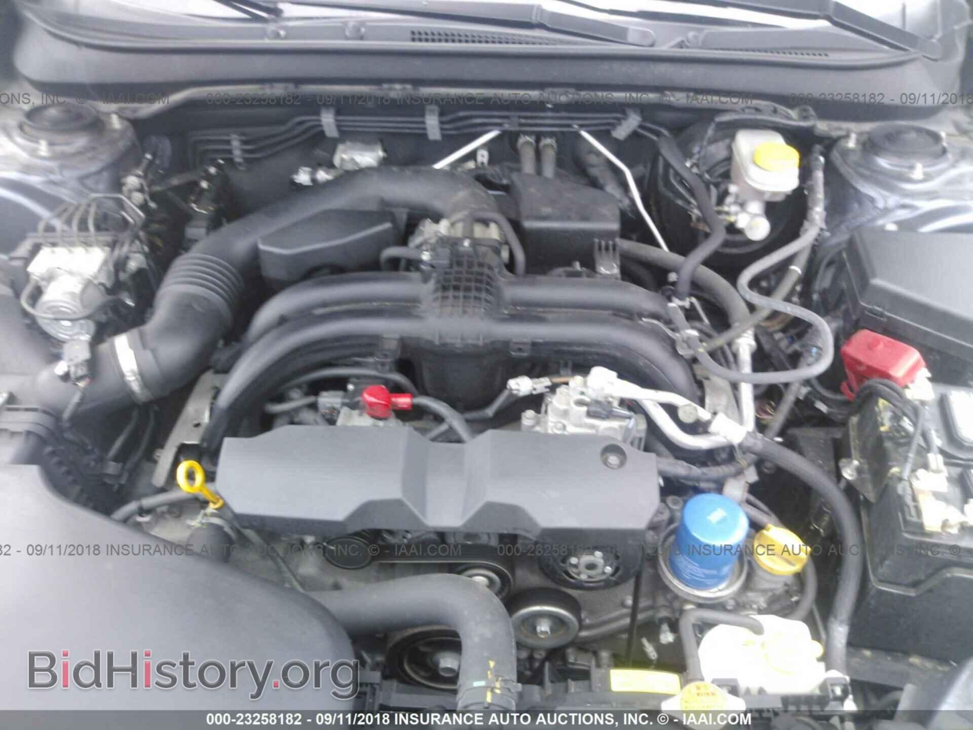 2016 Subaru Outback - VIN: 4S4BSANC6G3245417 - Photo 10