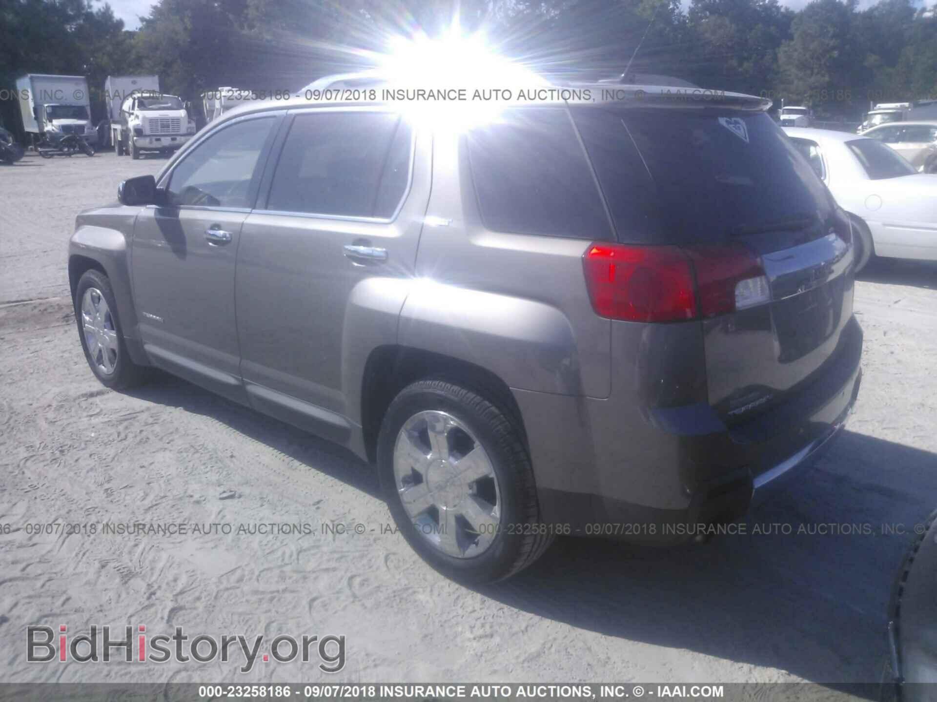 2011 Gmc Terrain - VIN: 2CTFLWE56B6315215 - Фото 3