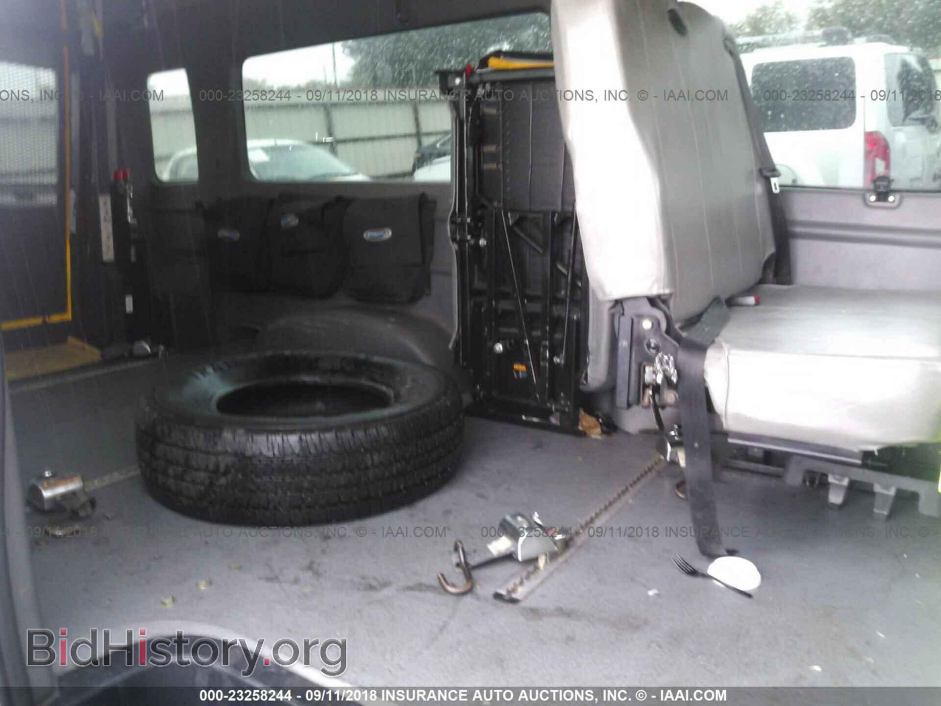 2009 FORD ECONOLINE - VIN: 1FTNS24W39DA30058 - Фото 8
