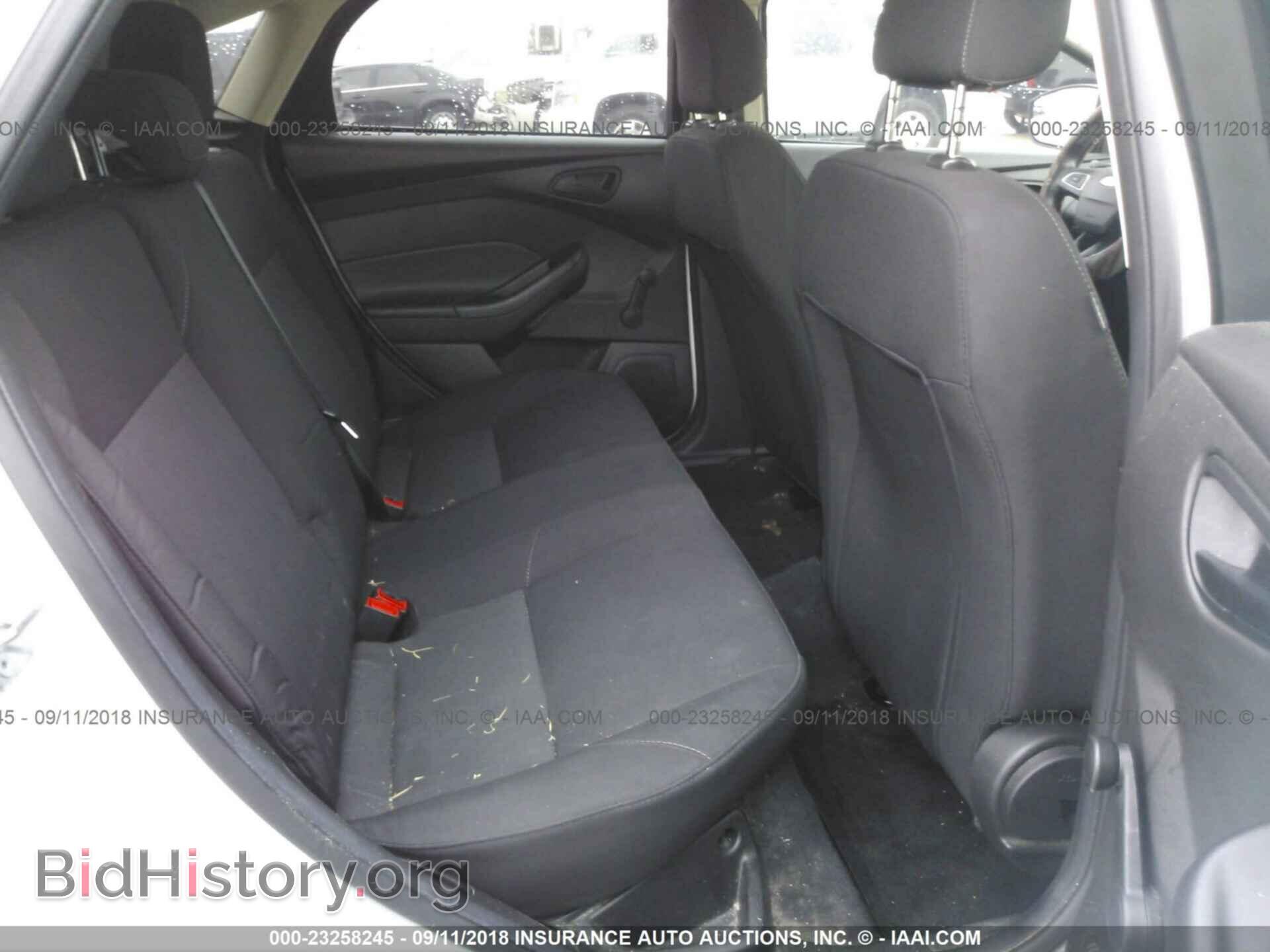 2017 Ford Focus - VIN: 1FADP3E22HL204484 - Фото 8