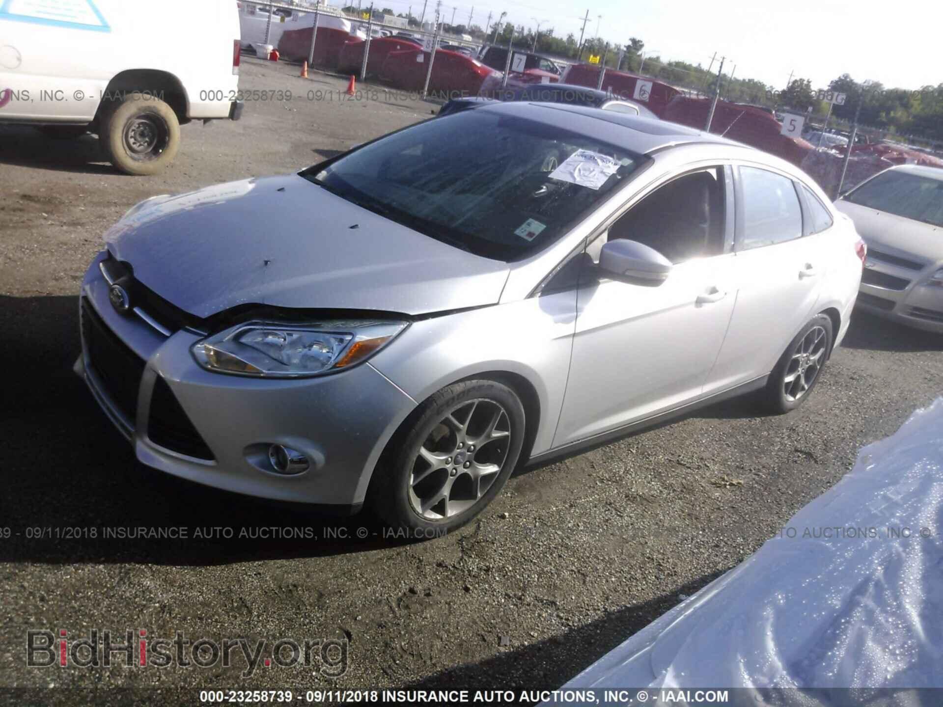 2014 Ford Focus - VIN: 1FADP3F2XEL147039 - Фото 2
