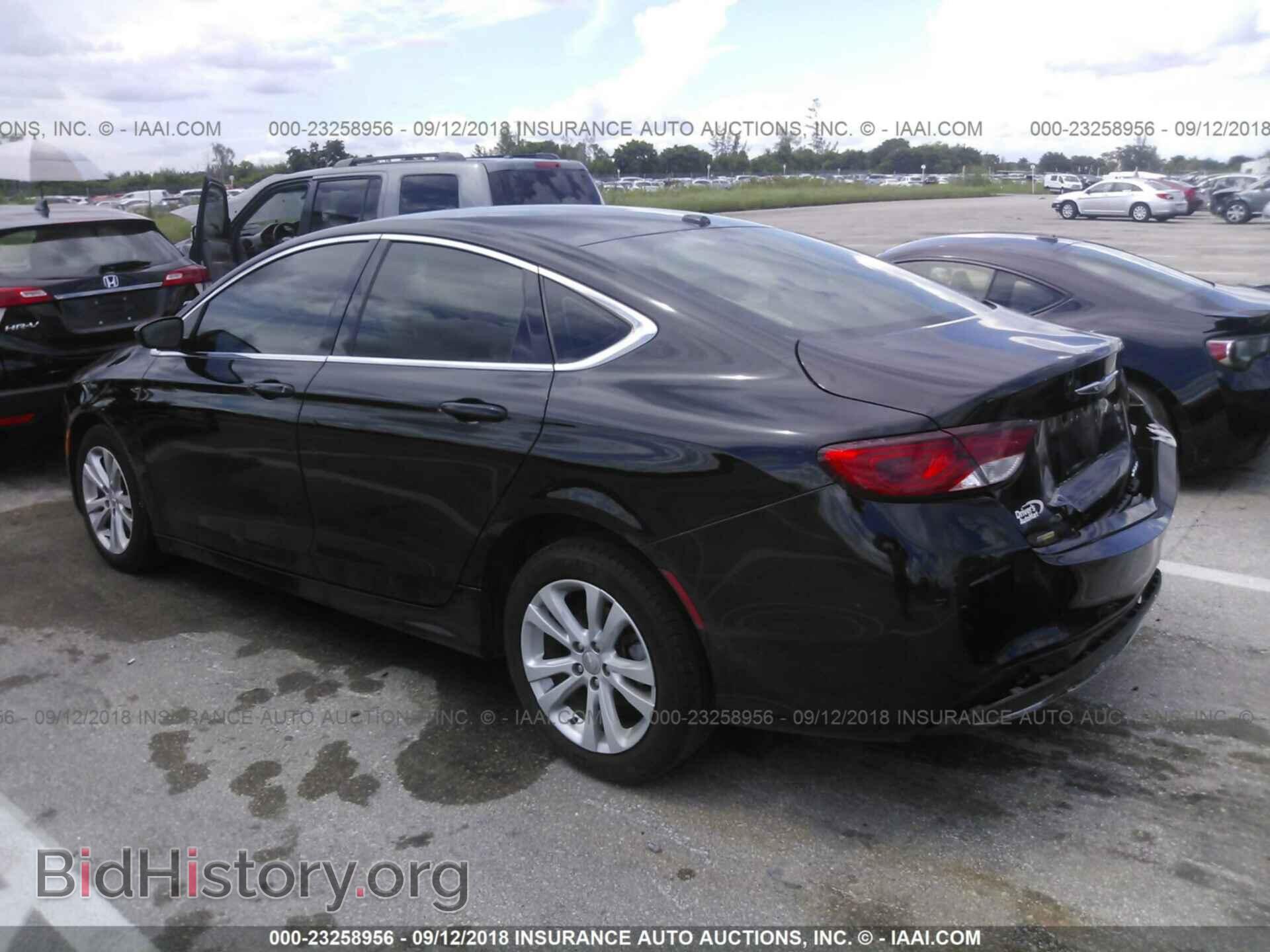 2015 Chrysler 200 - VIN: 1C3CCCAB4FN619450 - Photo 3