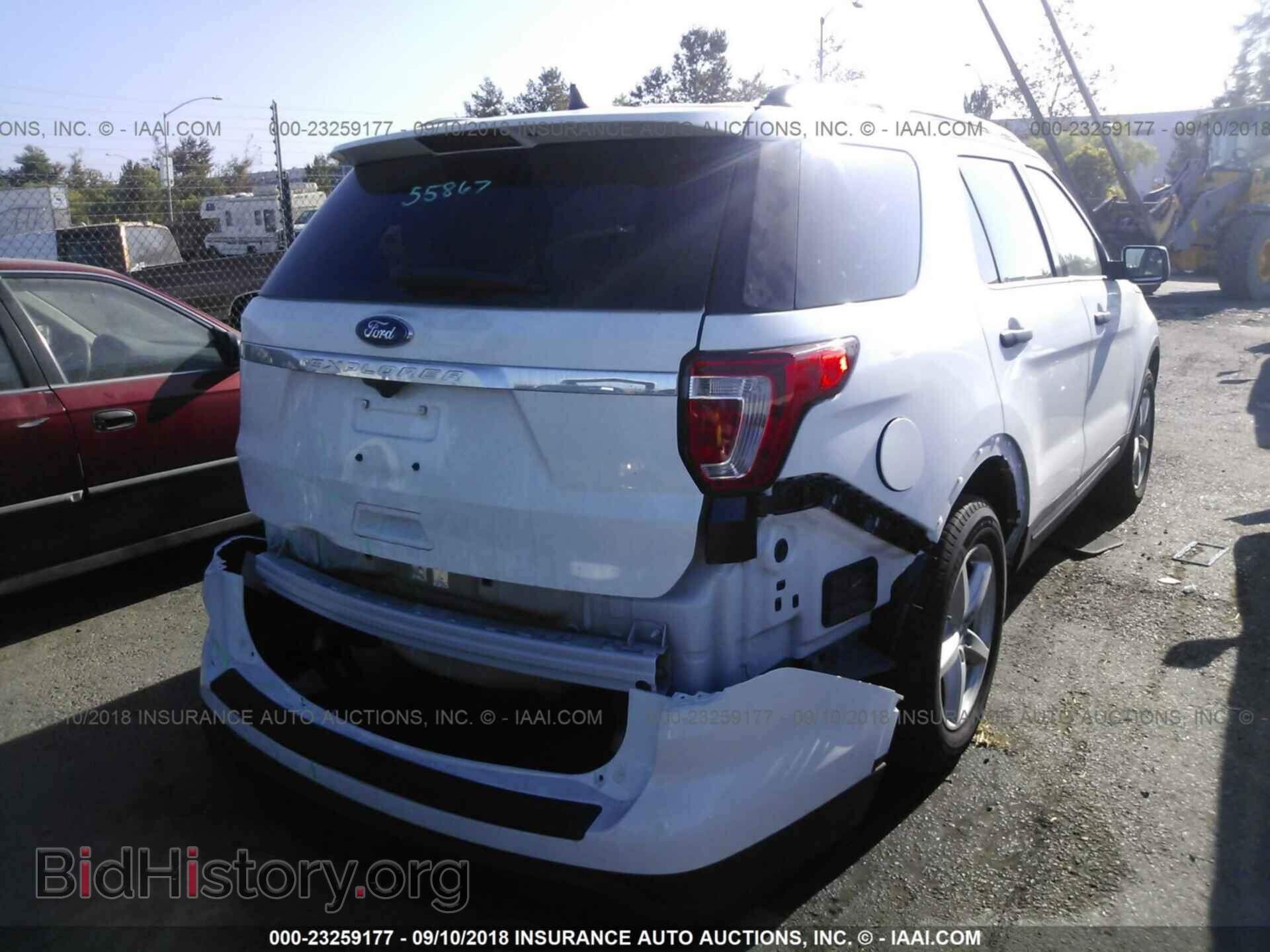 2018 Ford Explorer - VIN: 1FM5K7B83JGB44514 - Photo 4