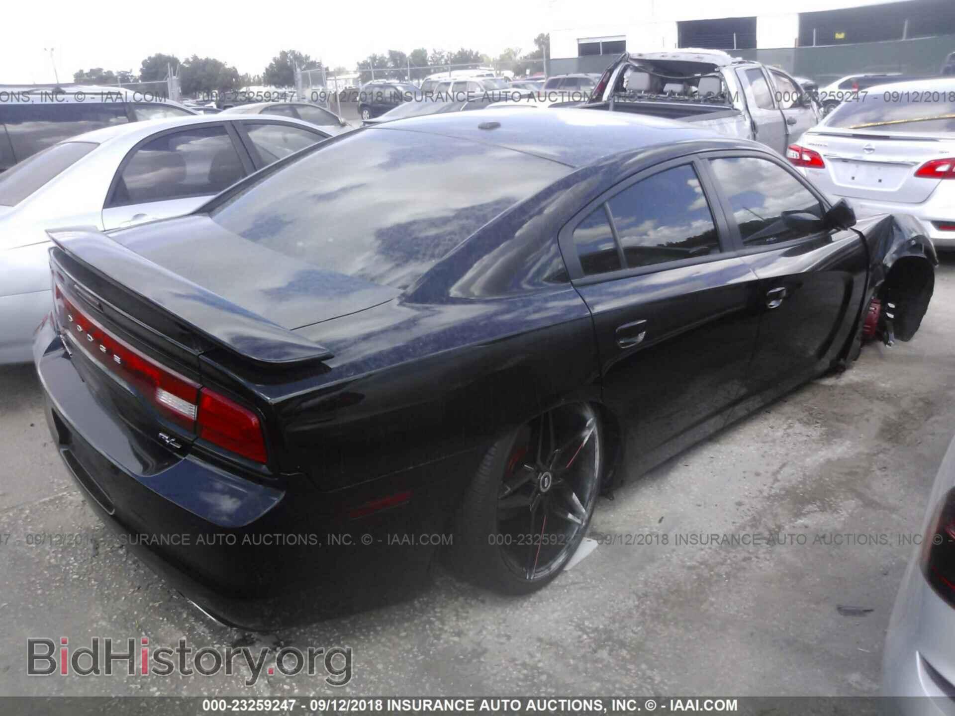 2011 Dodge Charger - VIN: 2B3CL5CT0BH571835 - Фото 4
