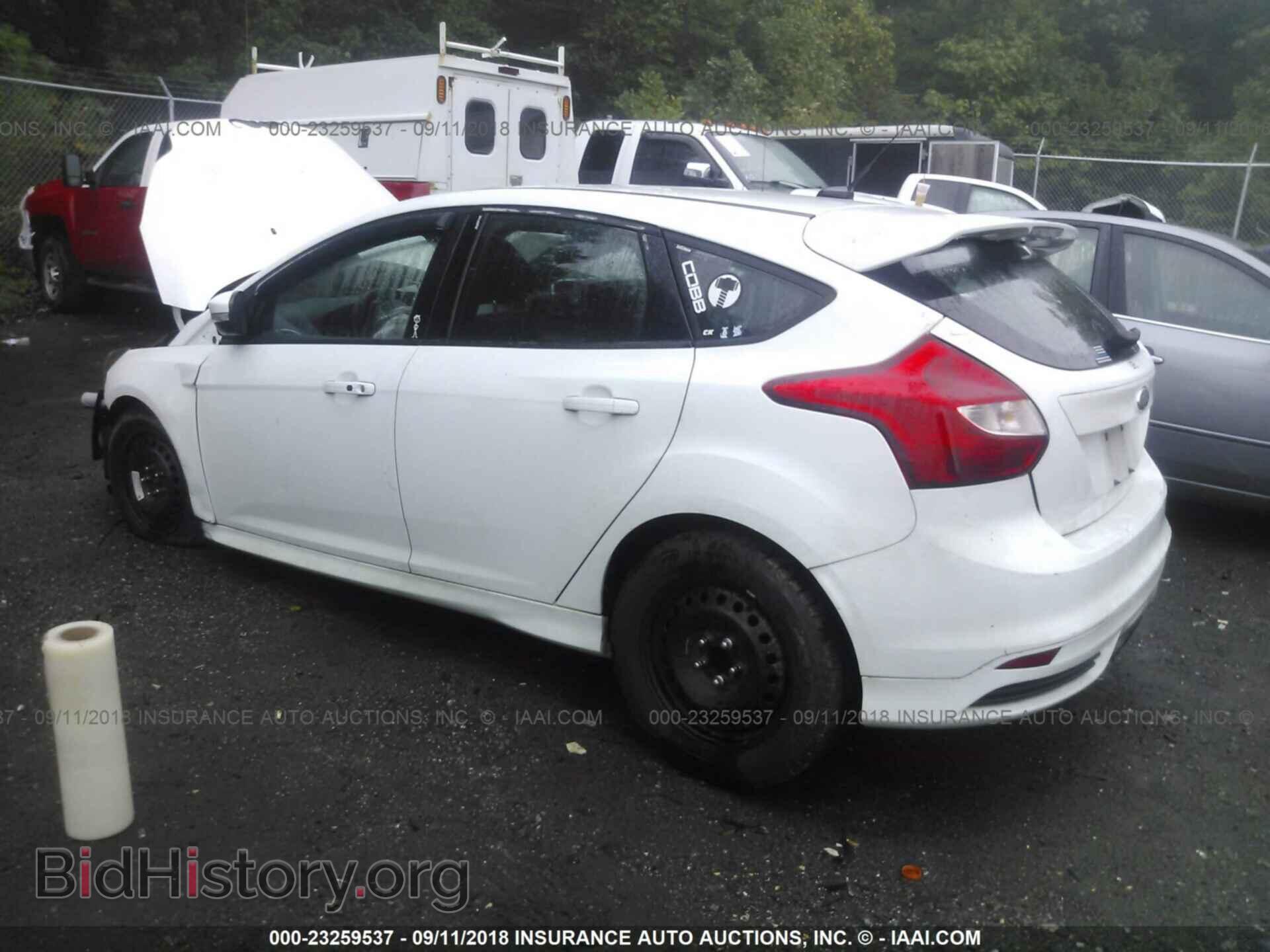2013 Ford Focus - VIN: 1FADP3L97DL311458 - Фото 3