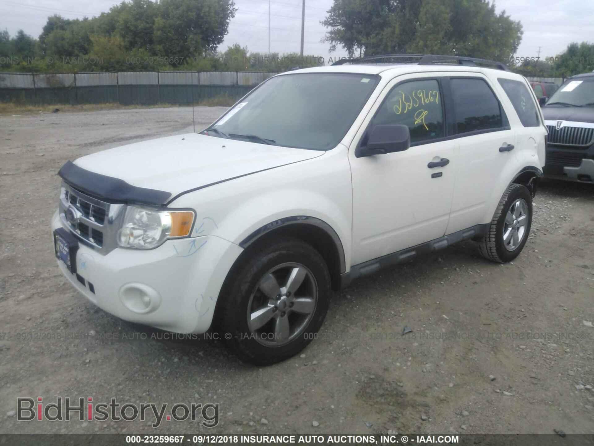 2009 FORD ESCAPE - VIN: 1FMCU93GX9KB76436 - Фото 2