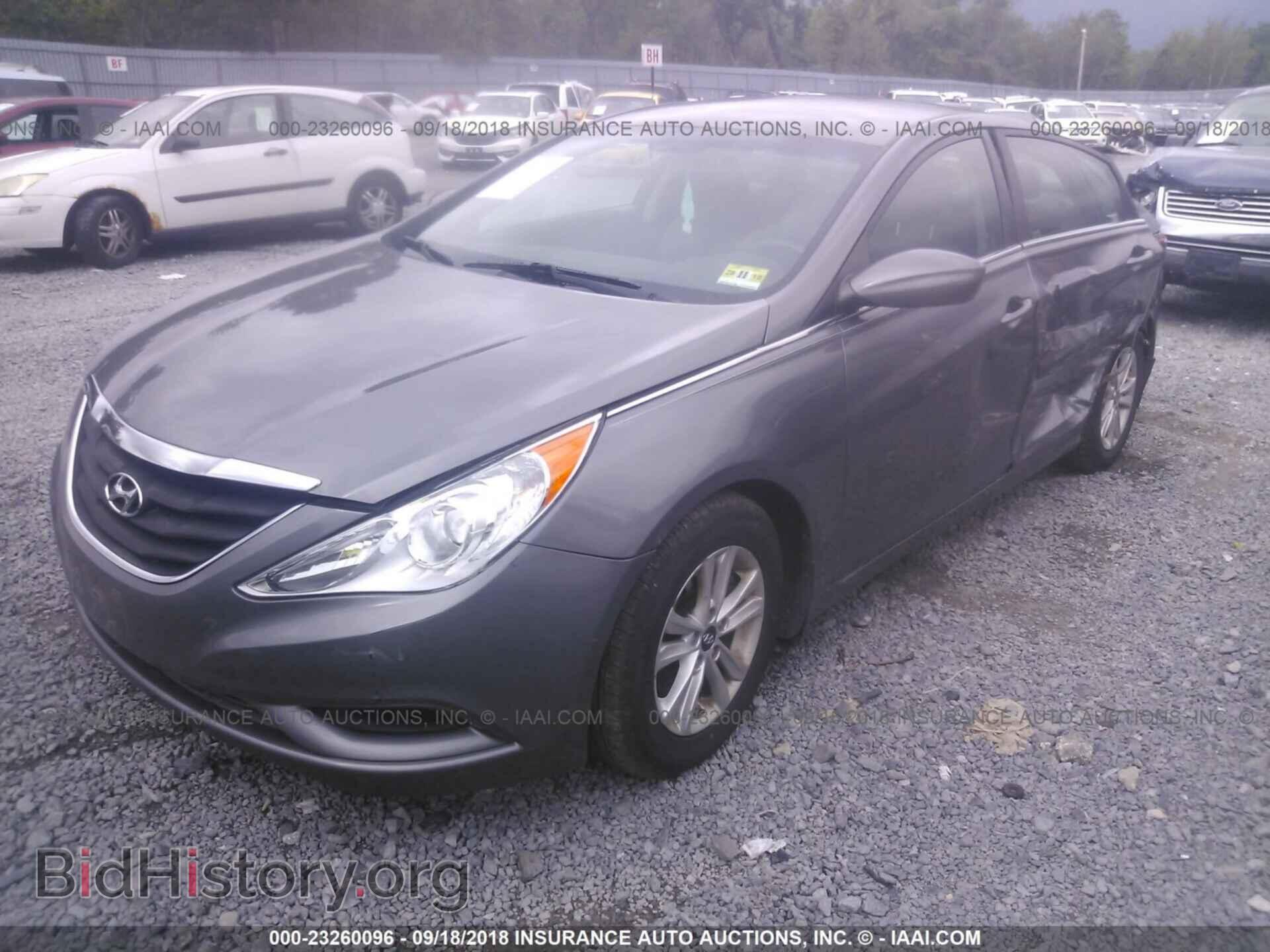 2012 Hyundai Sonata - VIN: 5NPEB4AC8CH401173 - Фото 2
