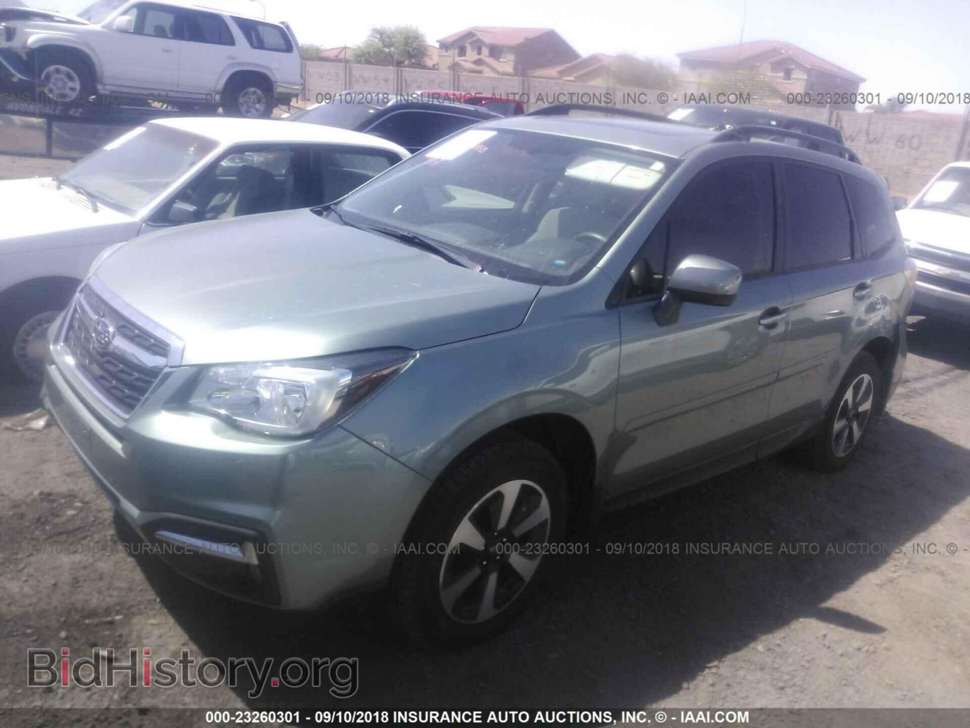 2017 Subaru Forester - VIN: JF2SJAEC2HH551589 - Photo 2
