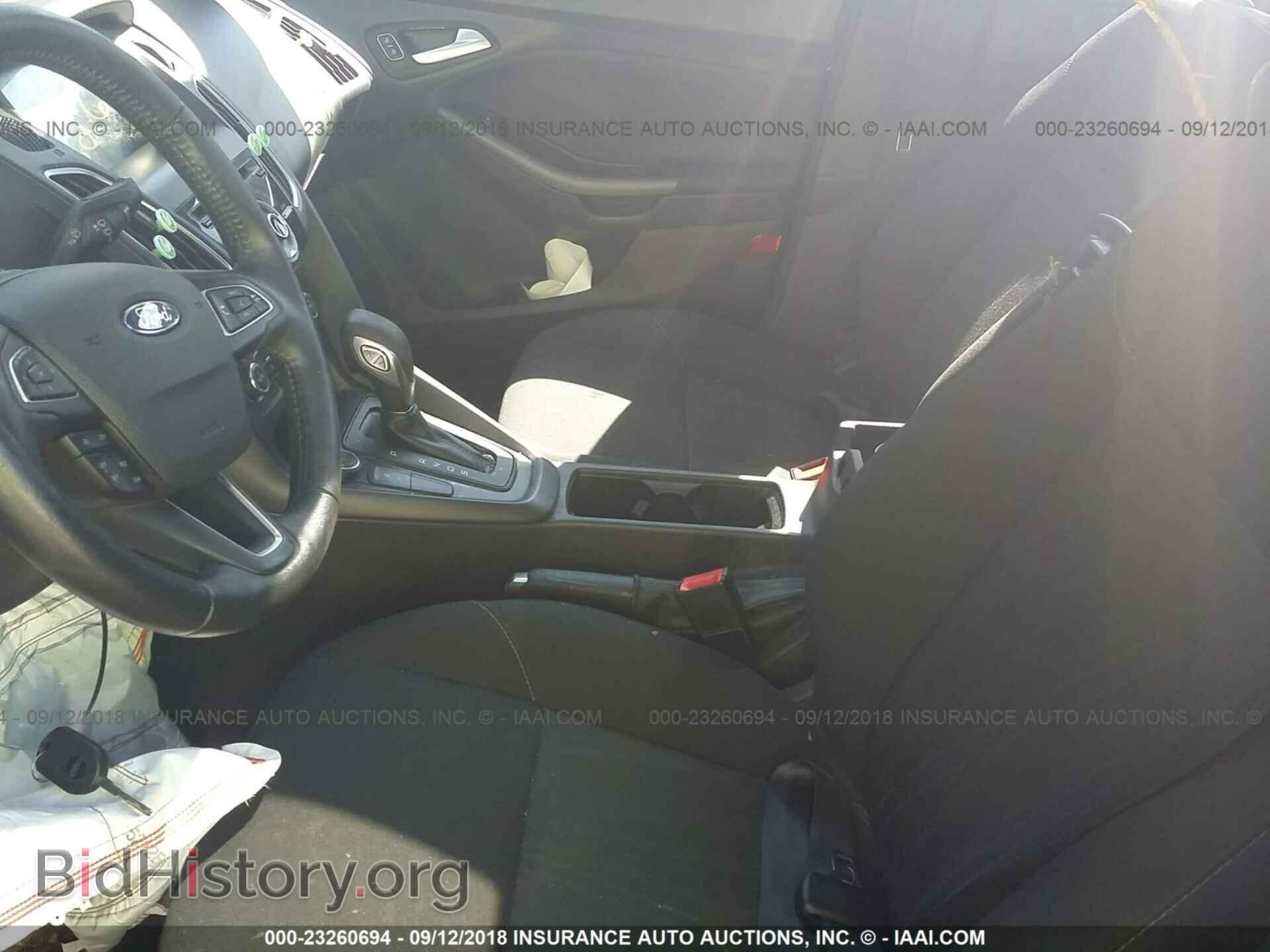 2017 Ford Focus - VIN: 1FADP3H22HL213973 - Photo 8