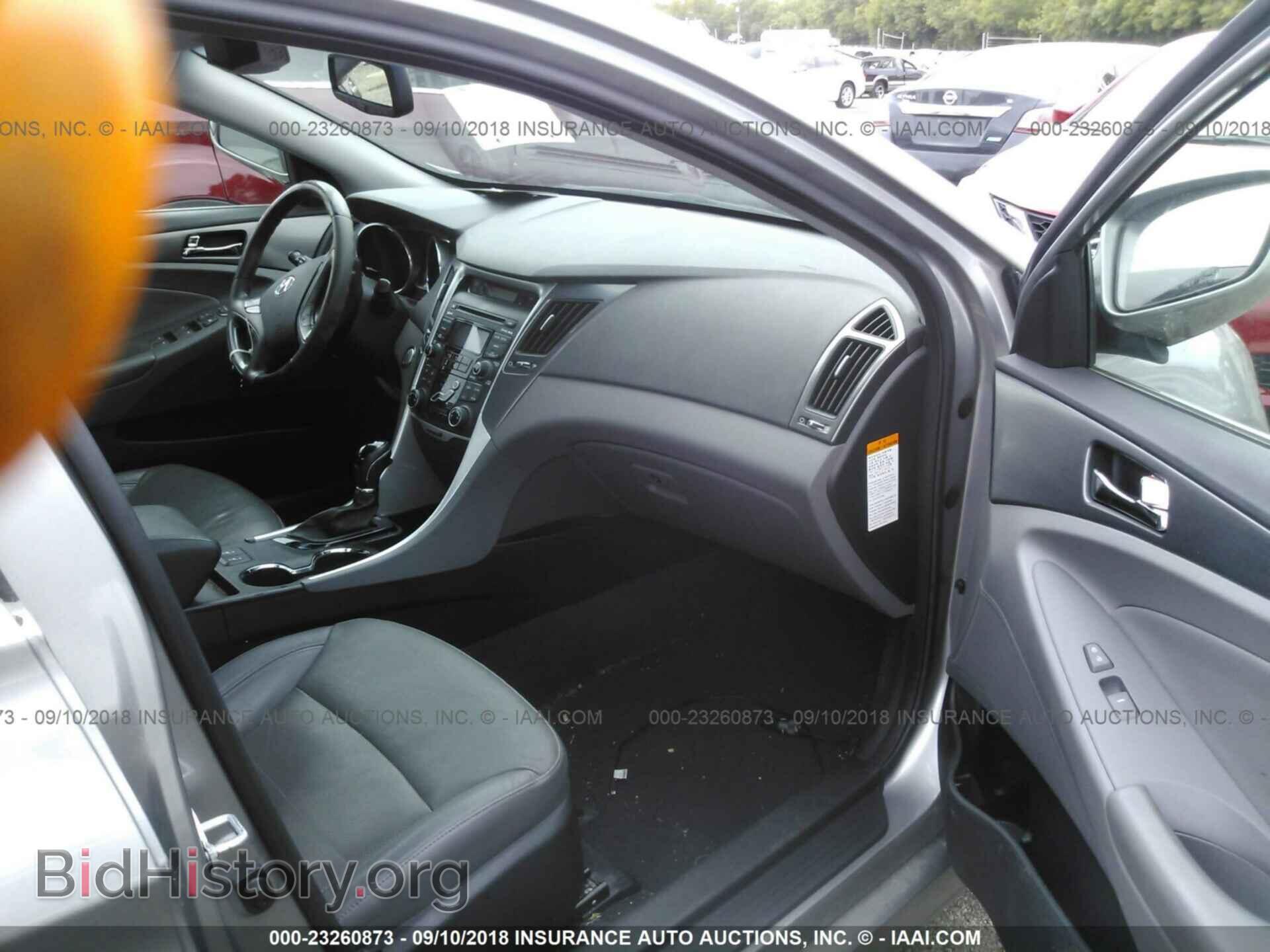 2012 Hyundai Sonata - VIN: KMHEC4A47CA041399 - Фото 5