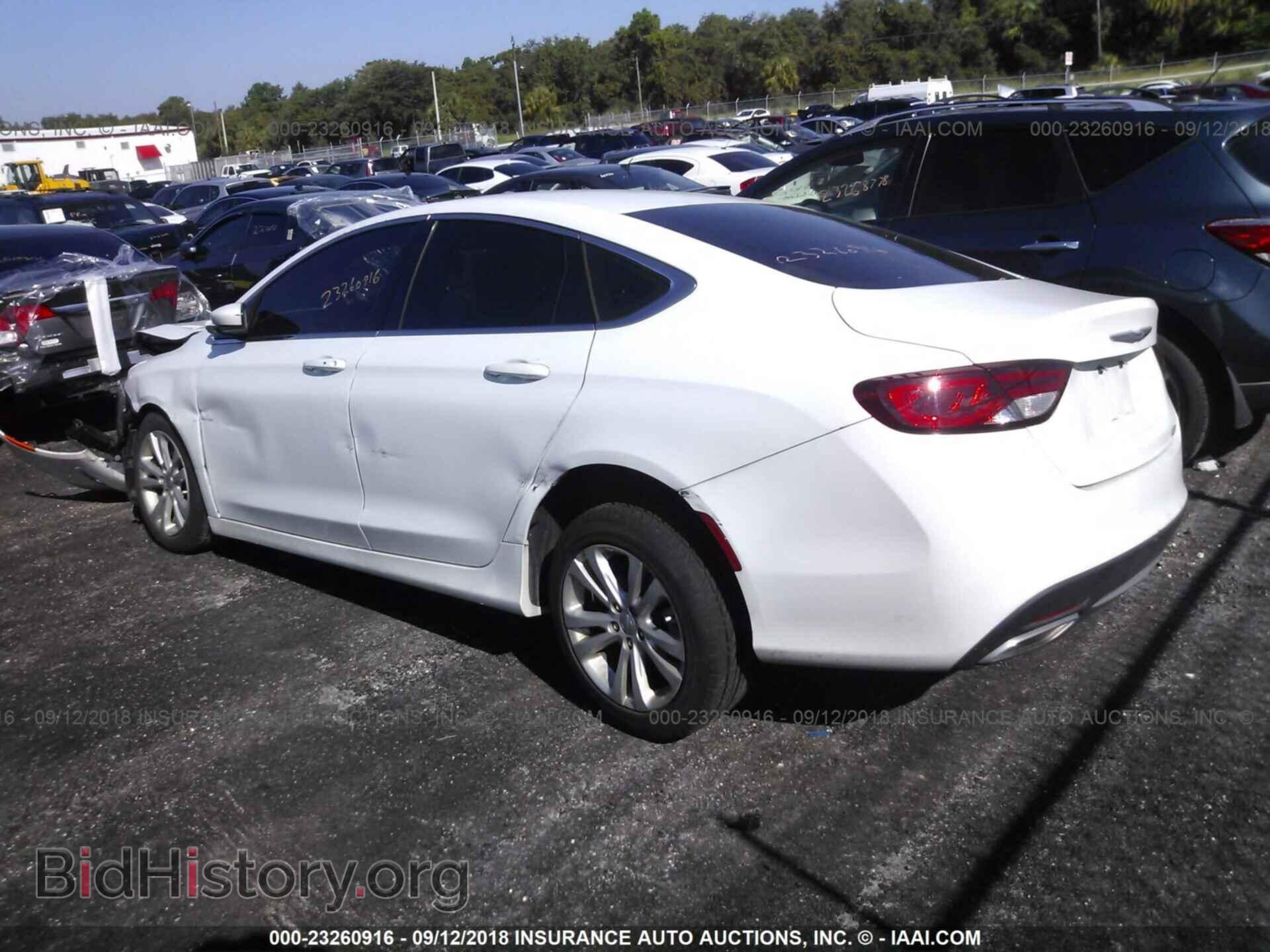 2015 Chrysler 200 - VIN: 1C3CCCAG9FN756511 - Photo 3
