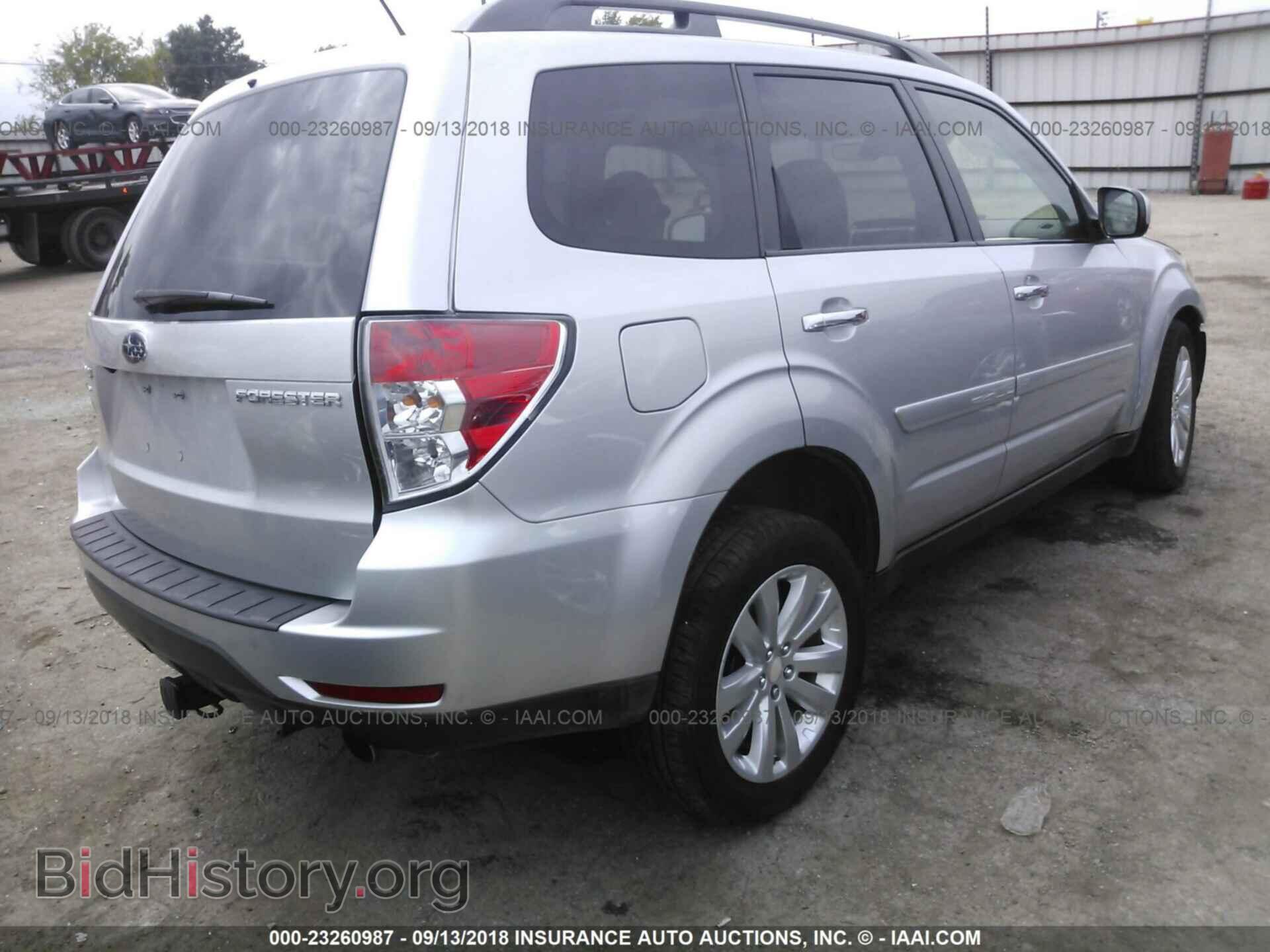 2011 Subaru Forester - VIN: JF2SHBEC3BH778721 - Фото 4