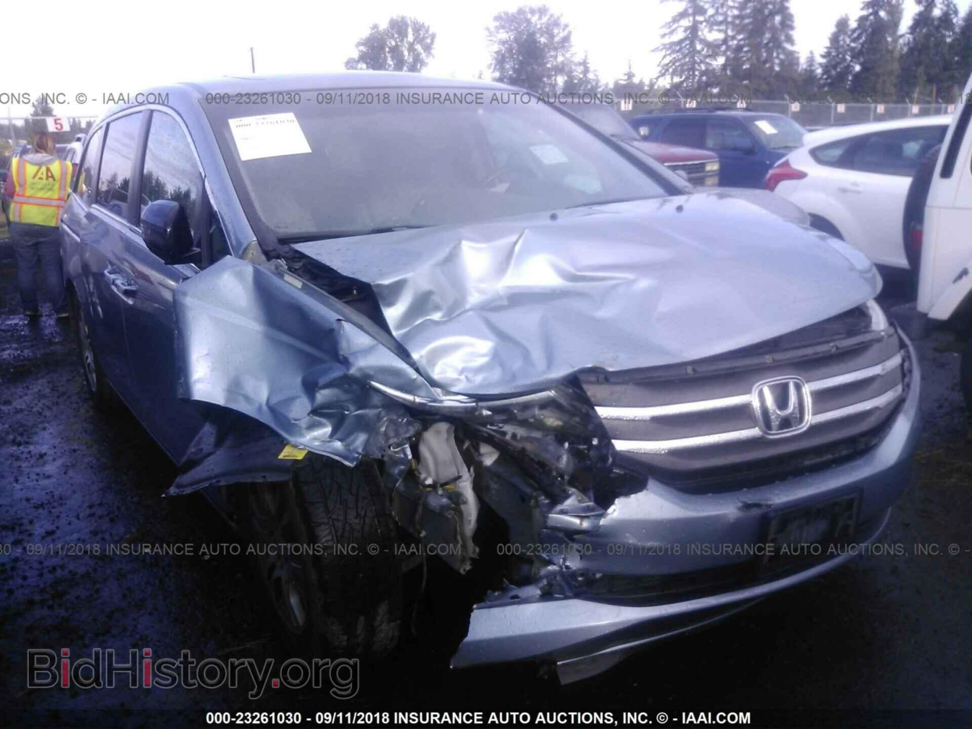 Photo 5FNRL5H61BB501469 - Honda Odyssey 2011
