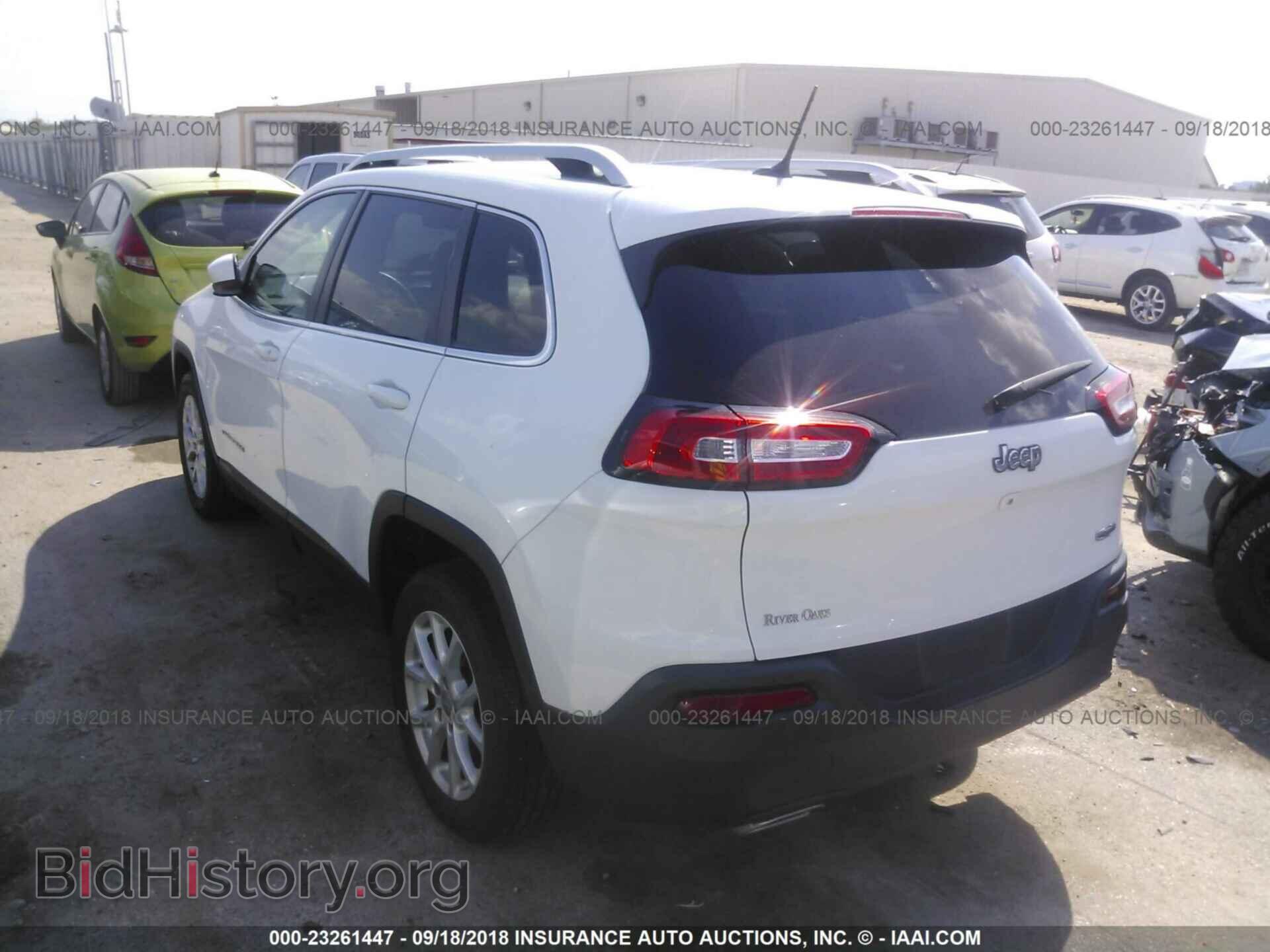 2015 Jeep Cherokee - VIN: 1C4PJLCS6FW566177 - Фото 3