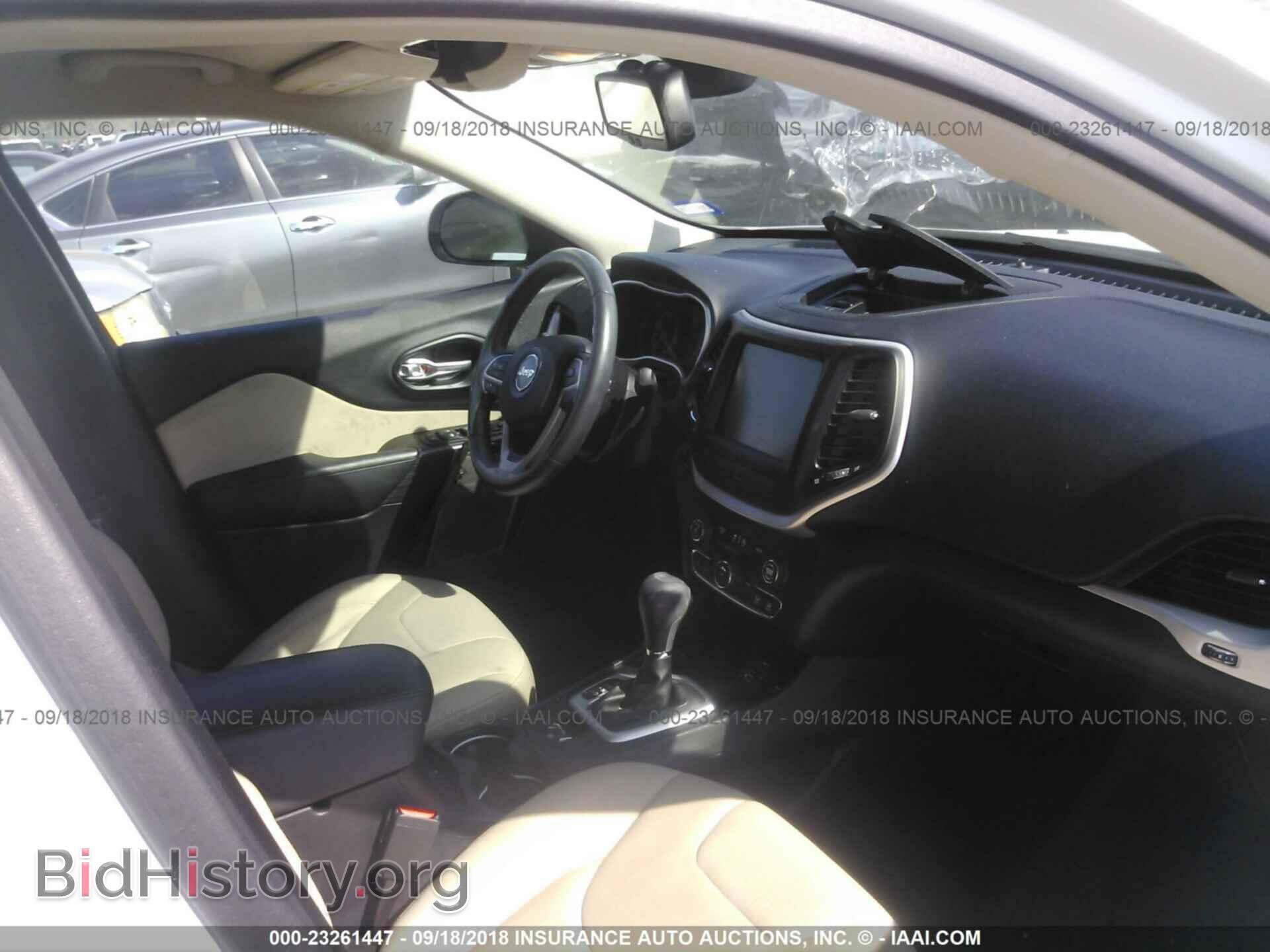 2015 Jeep Cherokee - VIN: 1C4PJLCS6FW566177 - Фото 5