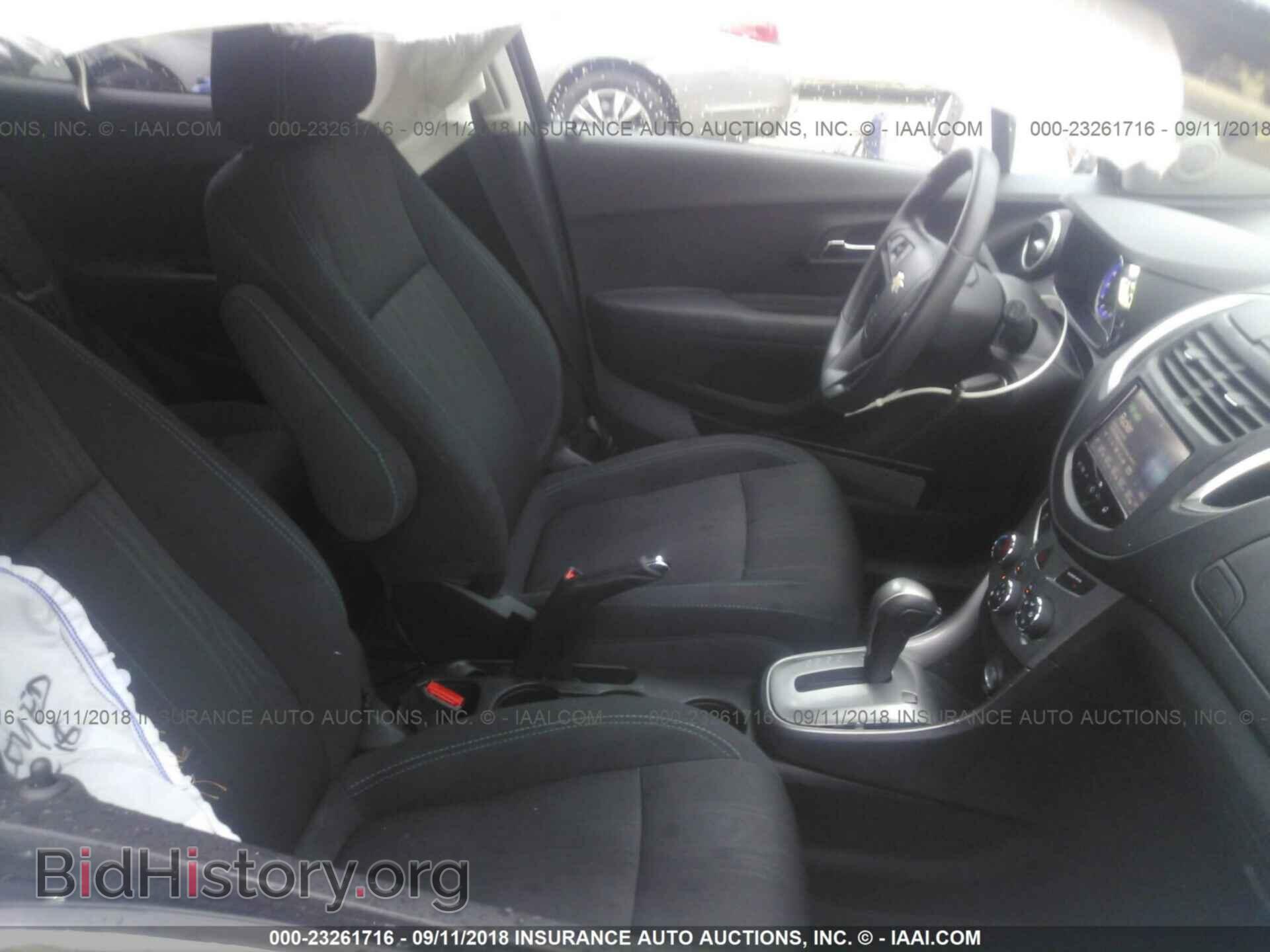 2016 Chevrolet Trax - VIN: 3GNCJLSB4GL125226 - Фото 5