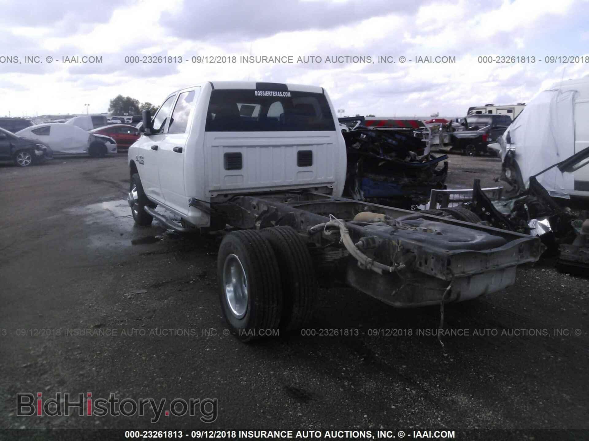 2014 Ram 3500 - VIN: 3C7WRTCL2EG282333 - Фото 3