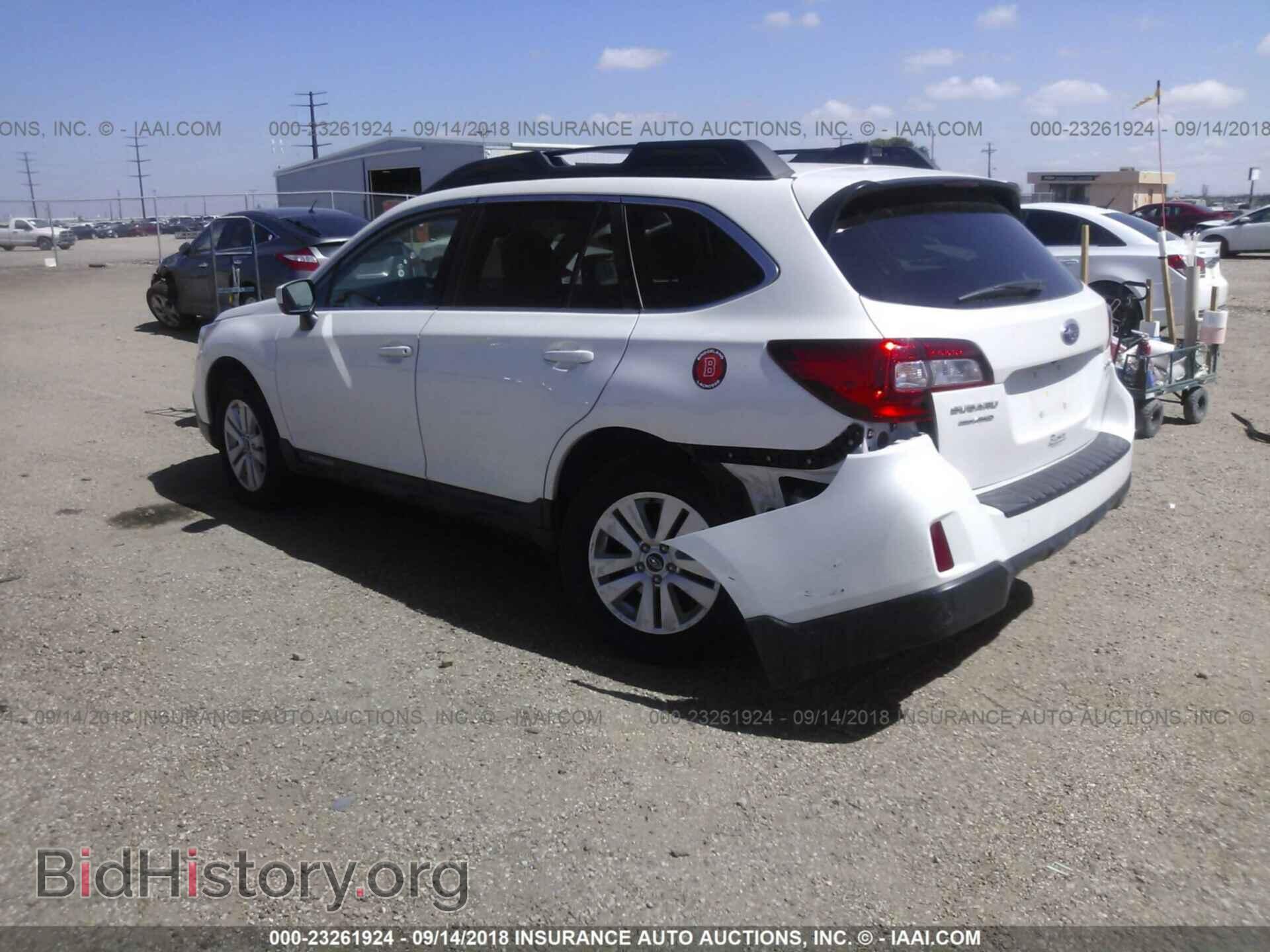 2017 Subaru Outback - VIN: 4S4BSACC9H3291327 - Фото 3