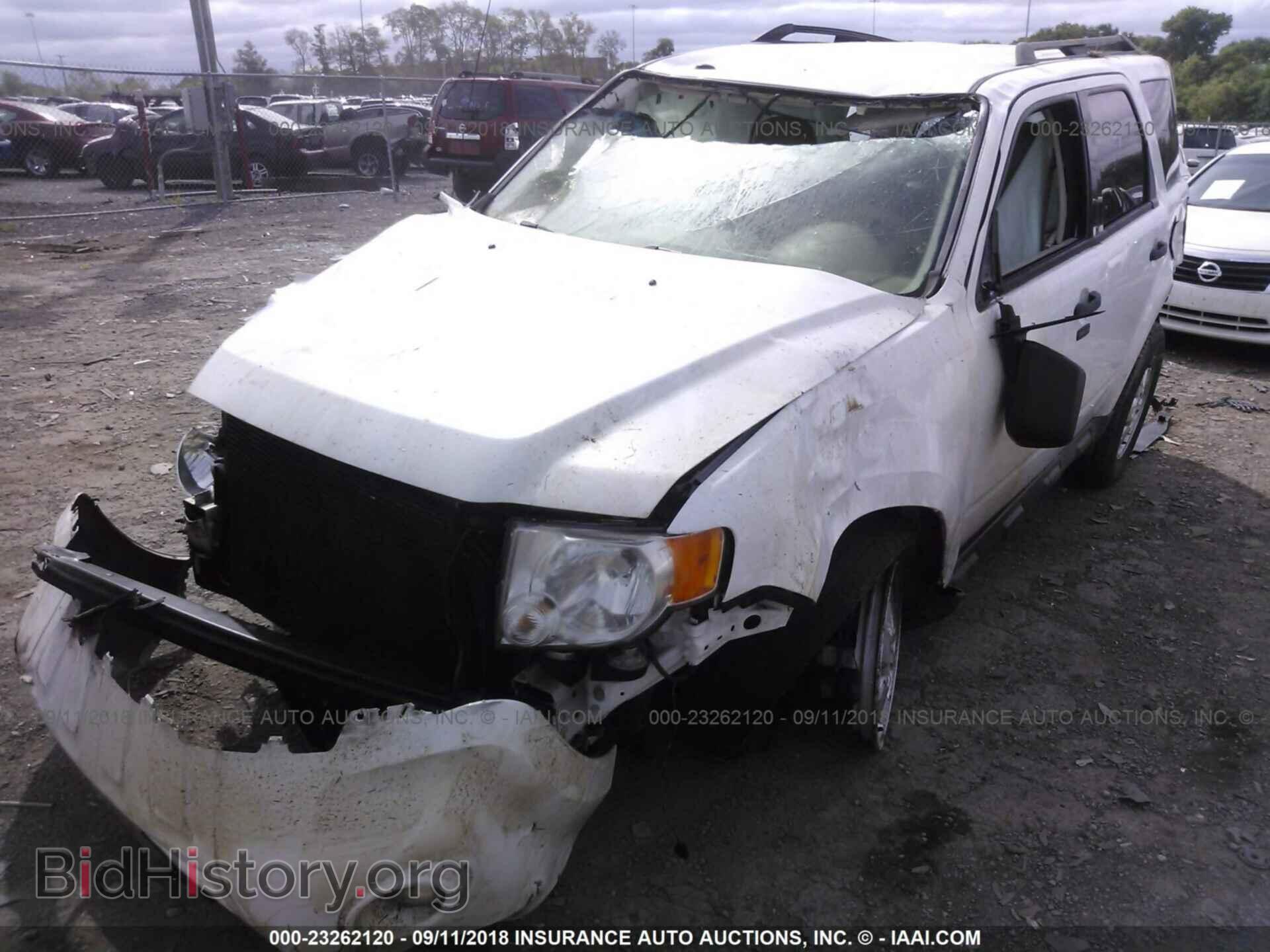 2012 Ford Escape - VIN: 1FMCU9D78CKB93855 - Фото 2