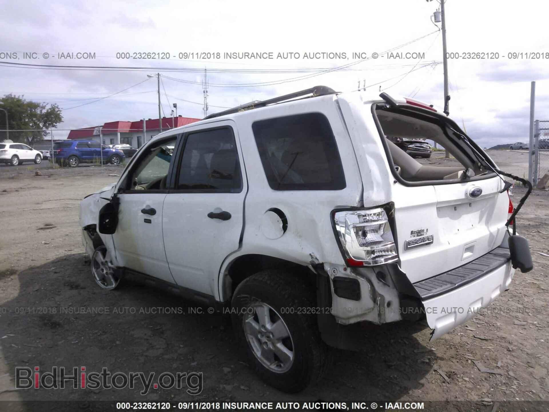 2012 Ford Escape - VIN: 1FMCU9D78CKB93855 - Фото 3