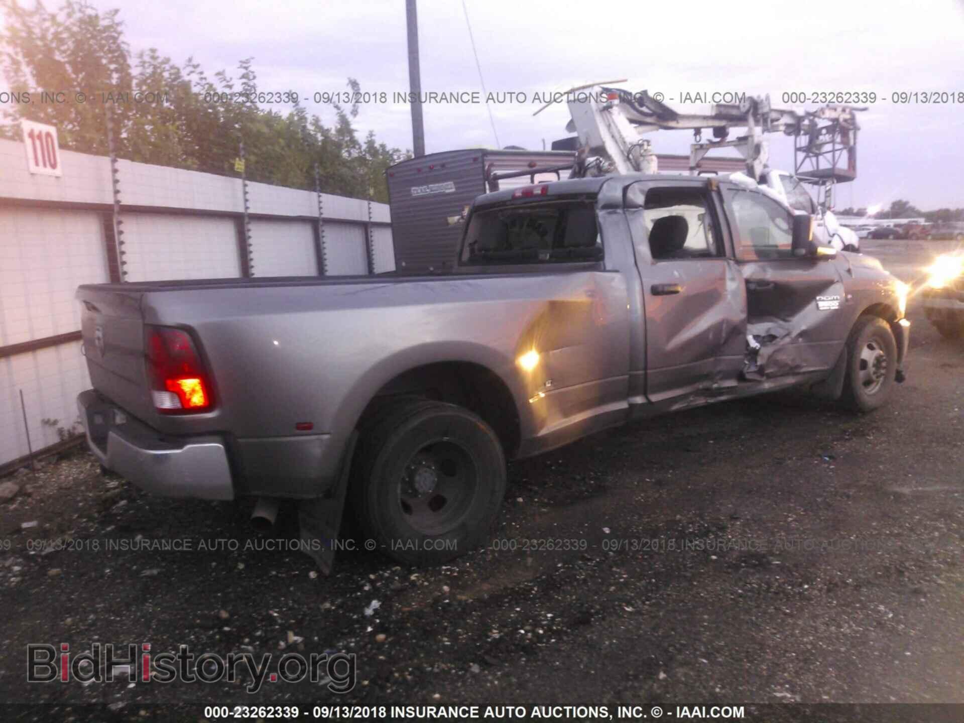 2012 Dodge Ram 3500 - VIN: 3C63DPGL2CG340381 - Photo 4