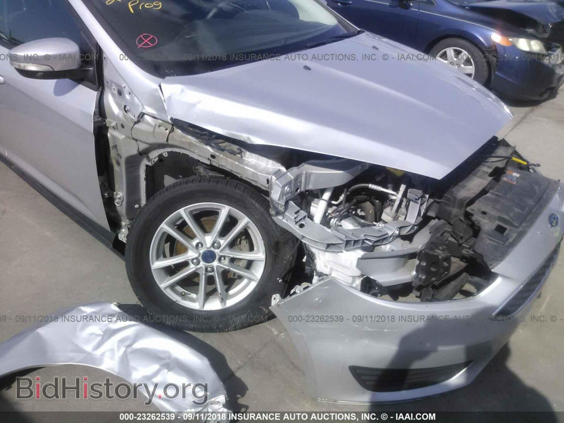 2015 Ford Focus - VIN: 1FADP3F22FL317606 - Photo 6