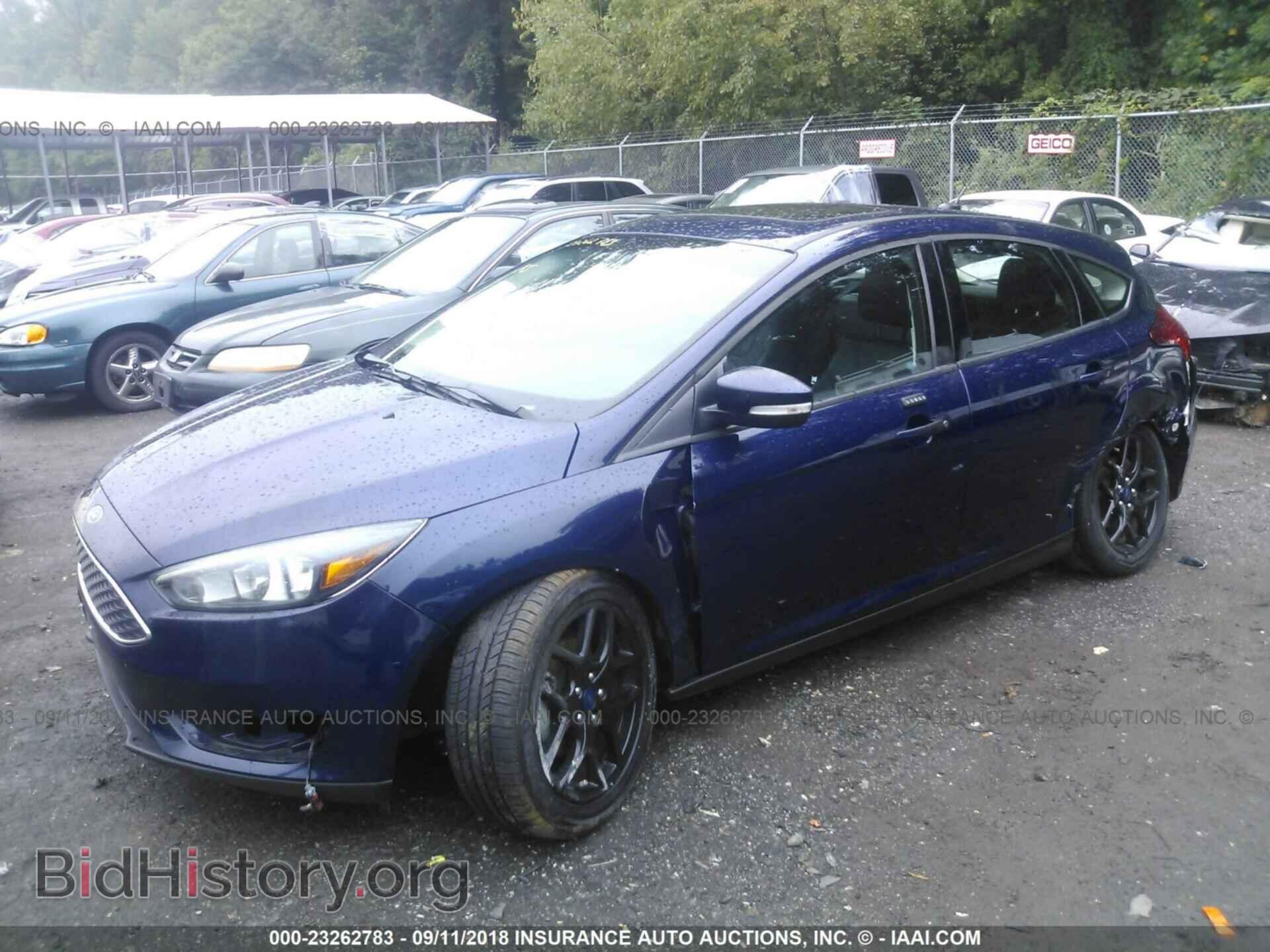 2016 Ford Focus - VIN: 1FADP3K28GL219798 - Фото 2