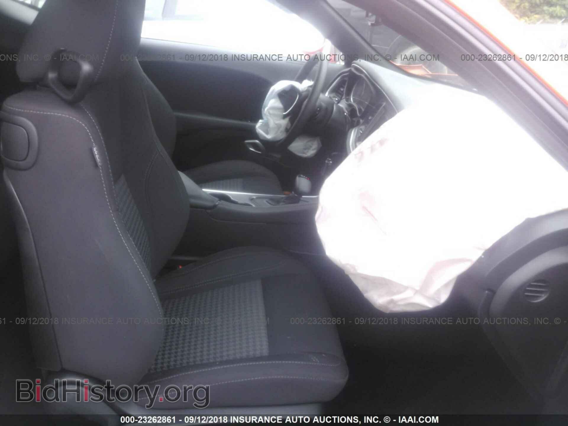 2018 Dodge Challenger - VIN: 2C3CDZAG0JH294728 - Фото 5