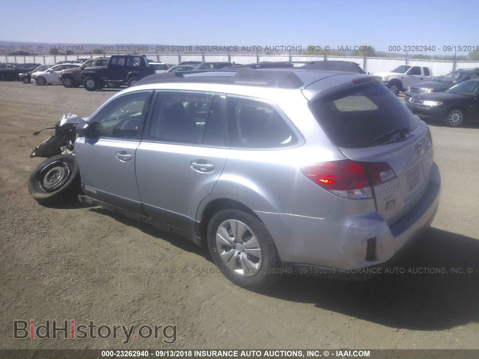 2012 Subaru Outback - VIN: 4S4BRBAC6C1211748 - Фото 3