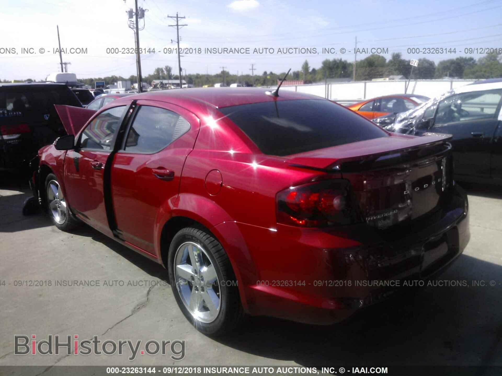2013 Dodge Avenger - VIN: 1C3CDZCB2DN556827 - Фото 3