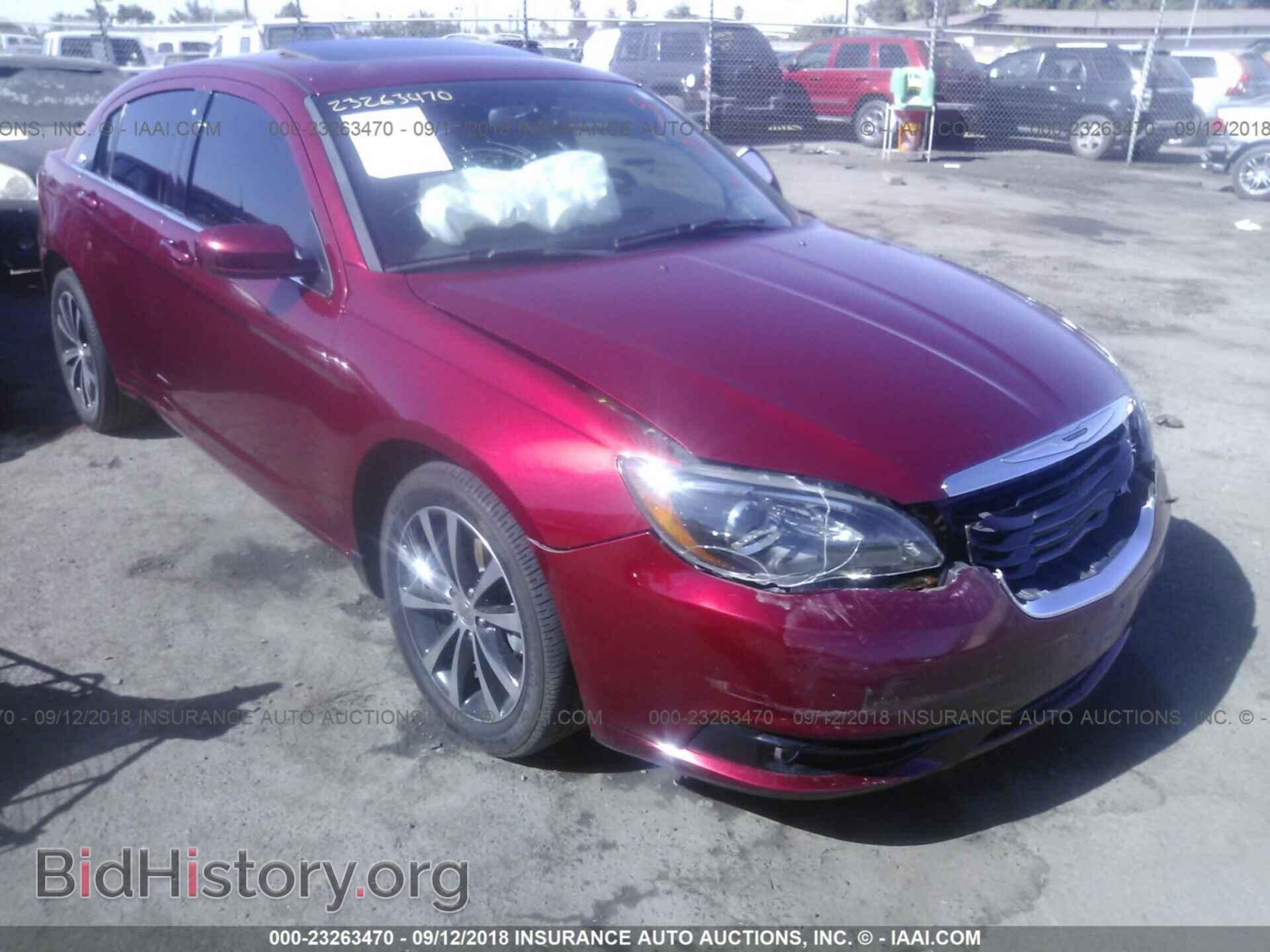 Photo 1C3CCBBG5DN744295 - Chrysler 200 2013