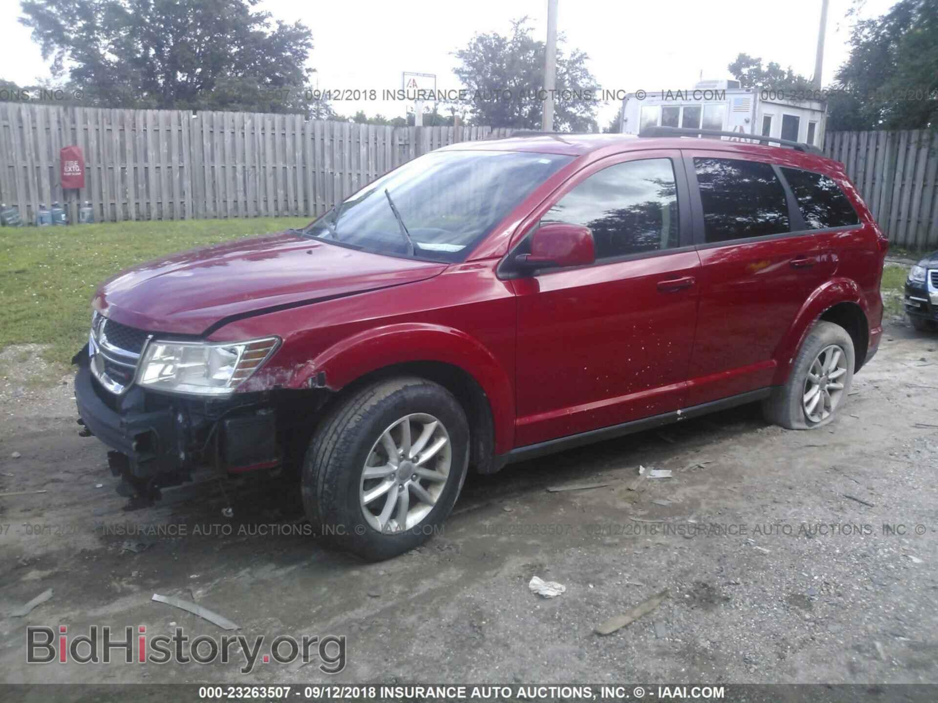 2015 Dodge Journey - VIN: 3C4PDCBG9FT678658 - Photo 2