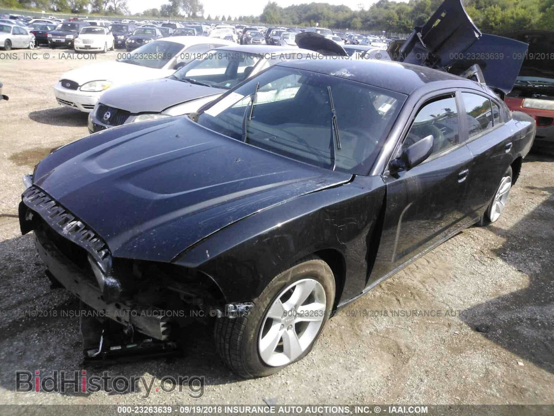 2011 DODGE CHARGER - VIN: 2B3CL3CGXBH512265 - Фото 2