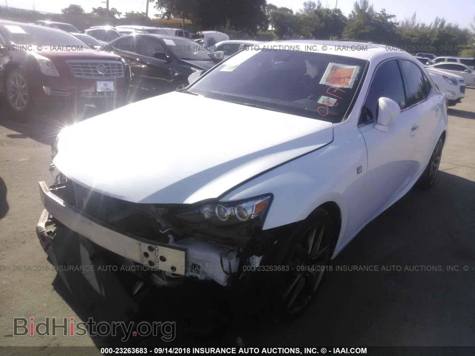 2015 Lexus Is - VIN: JTHBF1D27F5081789 - Photo 2