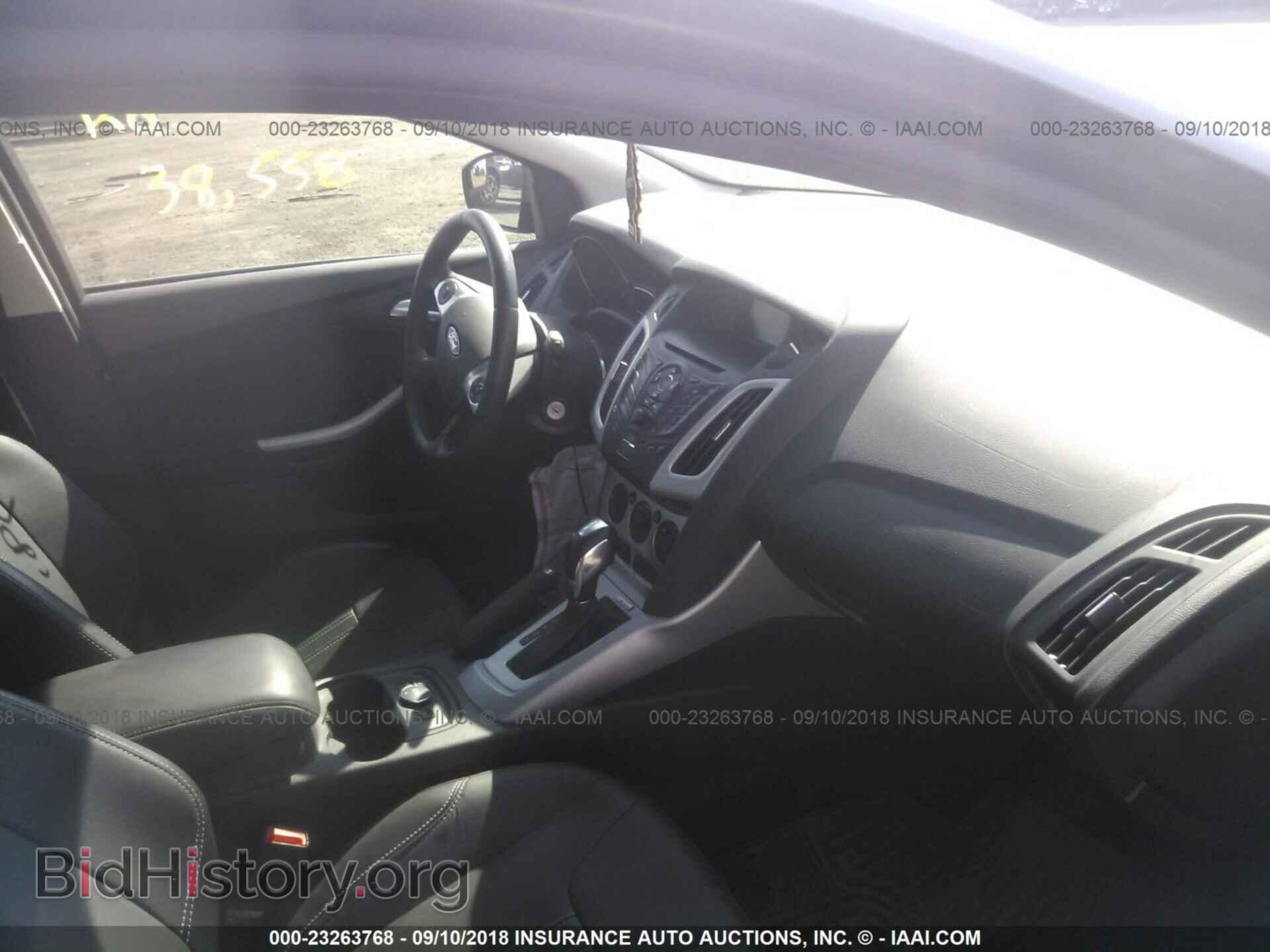 2014 Ford Focus - VIN: 1FADP3K23EL413099 - Фото 5