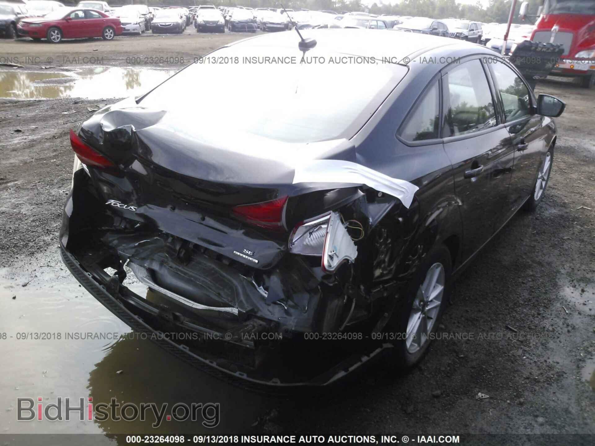 2015 Ford Focus - VIN: 1FADP3F21FL254501 - Photo 4