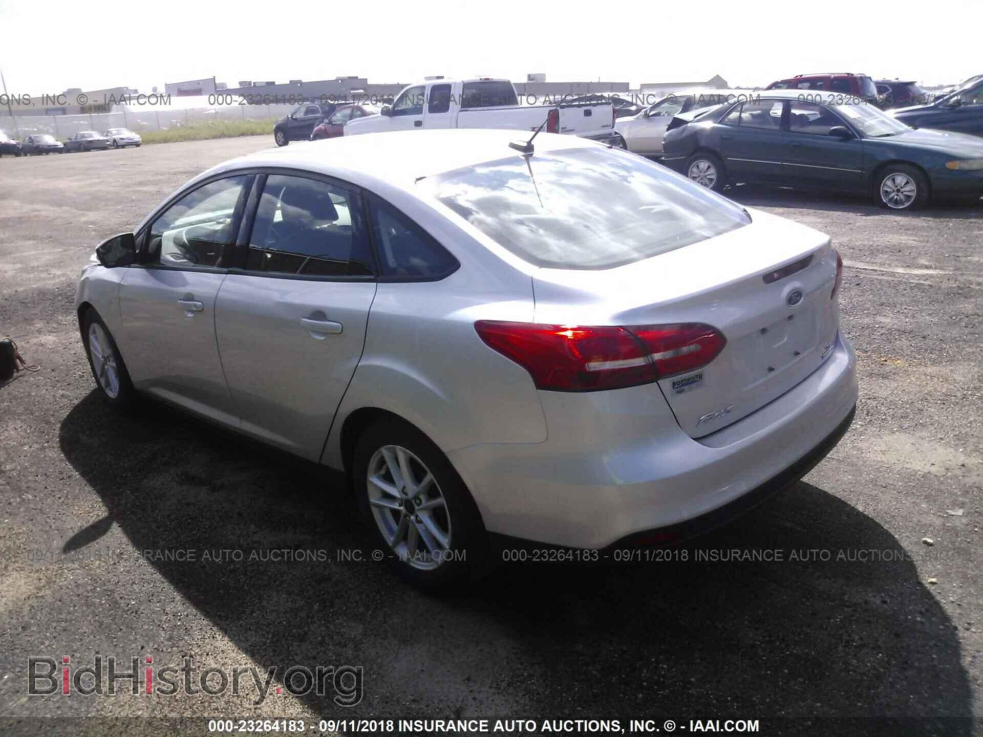 2016 Ford Focus - VIN: 1FADP3F29GL278949 - Фото 3