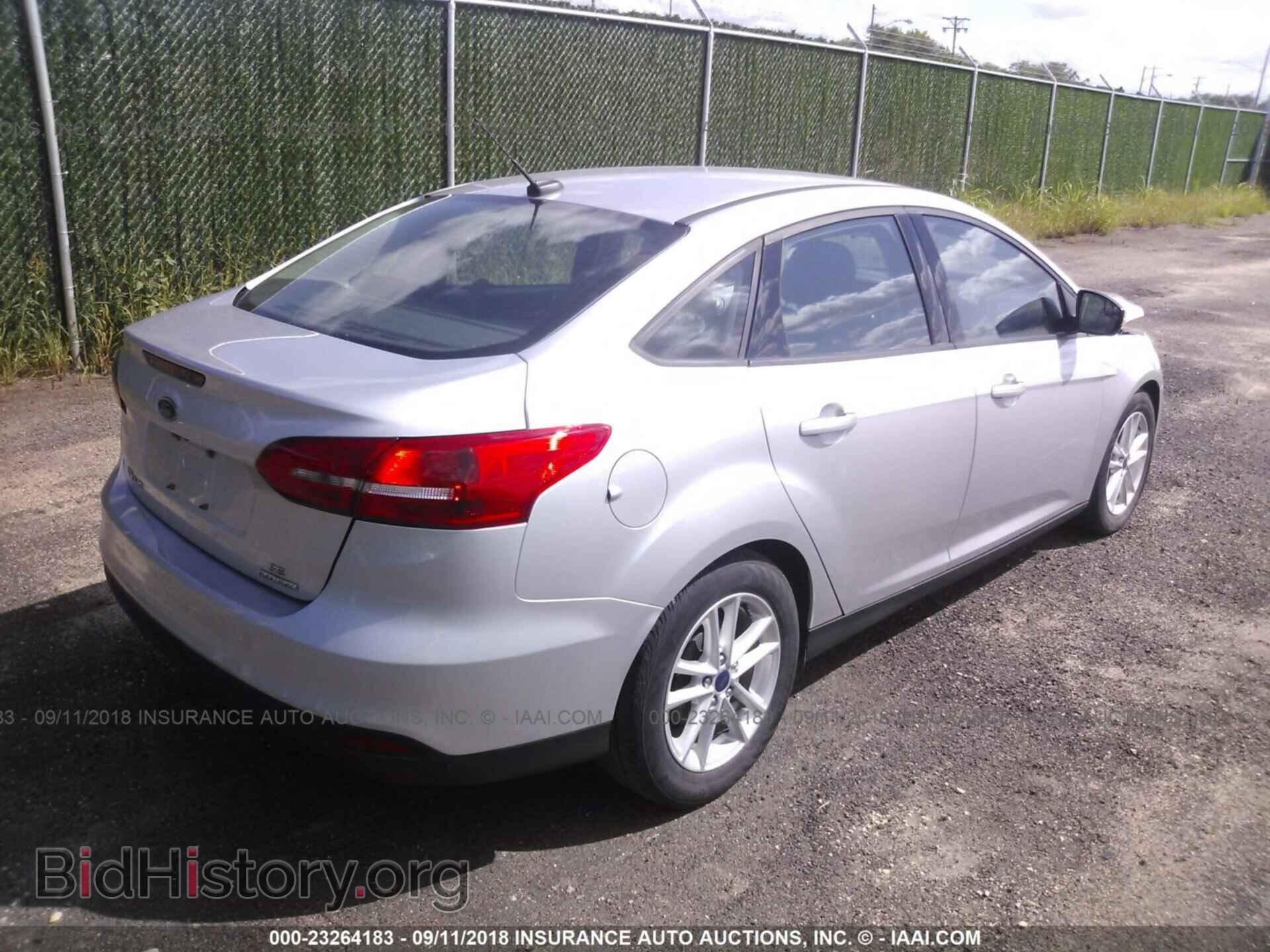 2016 Ford Focus - VIN: 1FADP3F29GL278949 - Фото 4