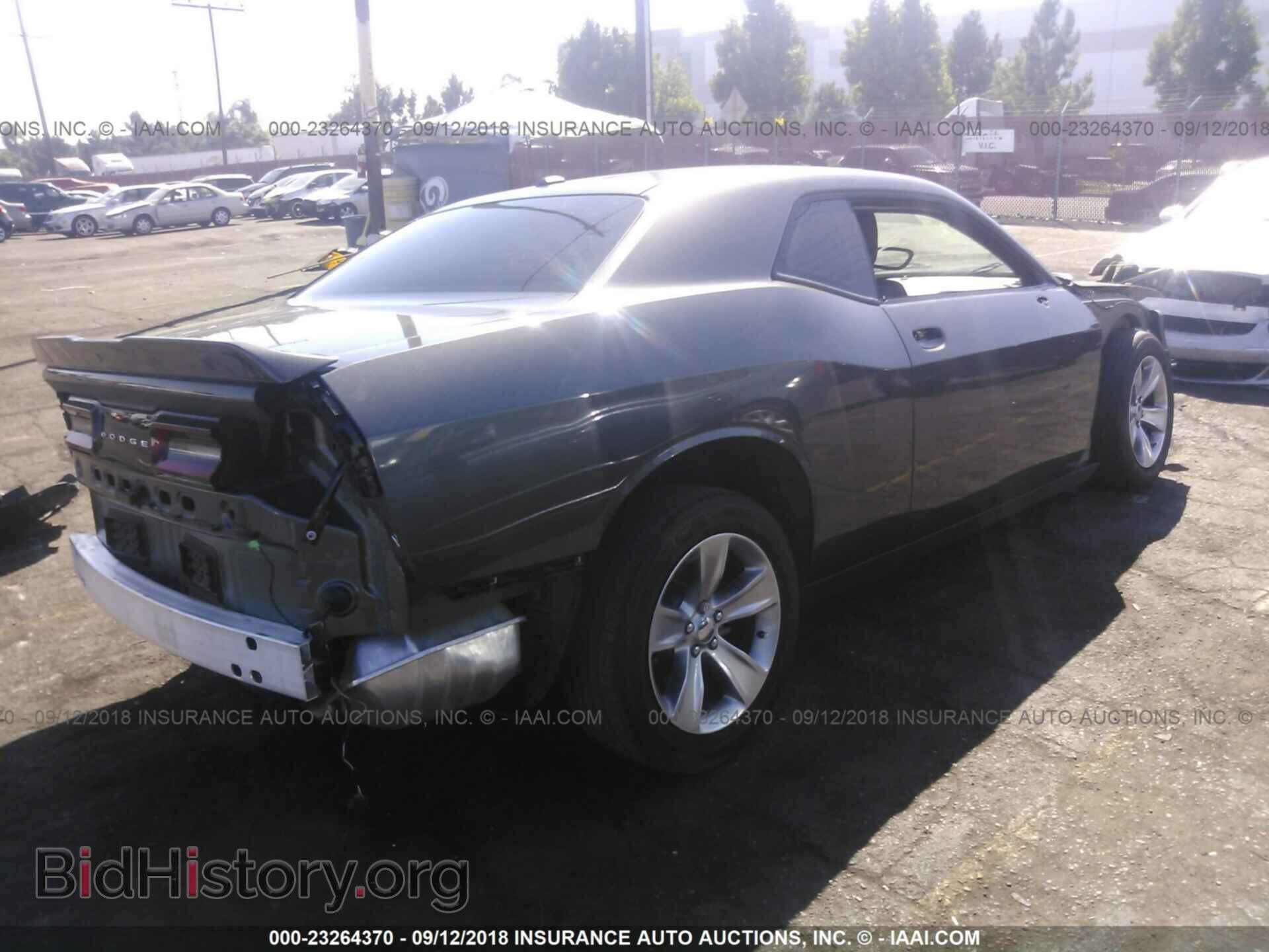 2018 Dodge Challenger - VIN: 2C3CDZAG9JH200037 - Photo 4