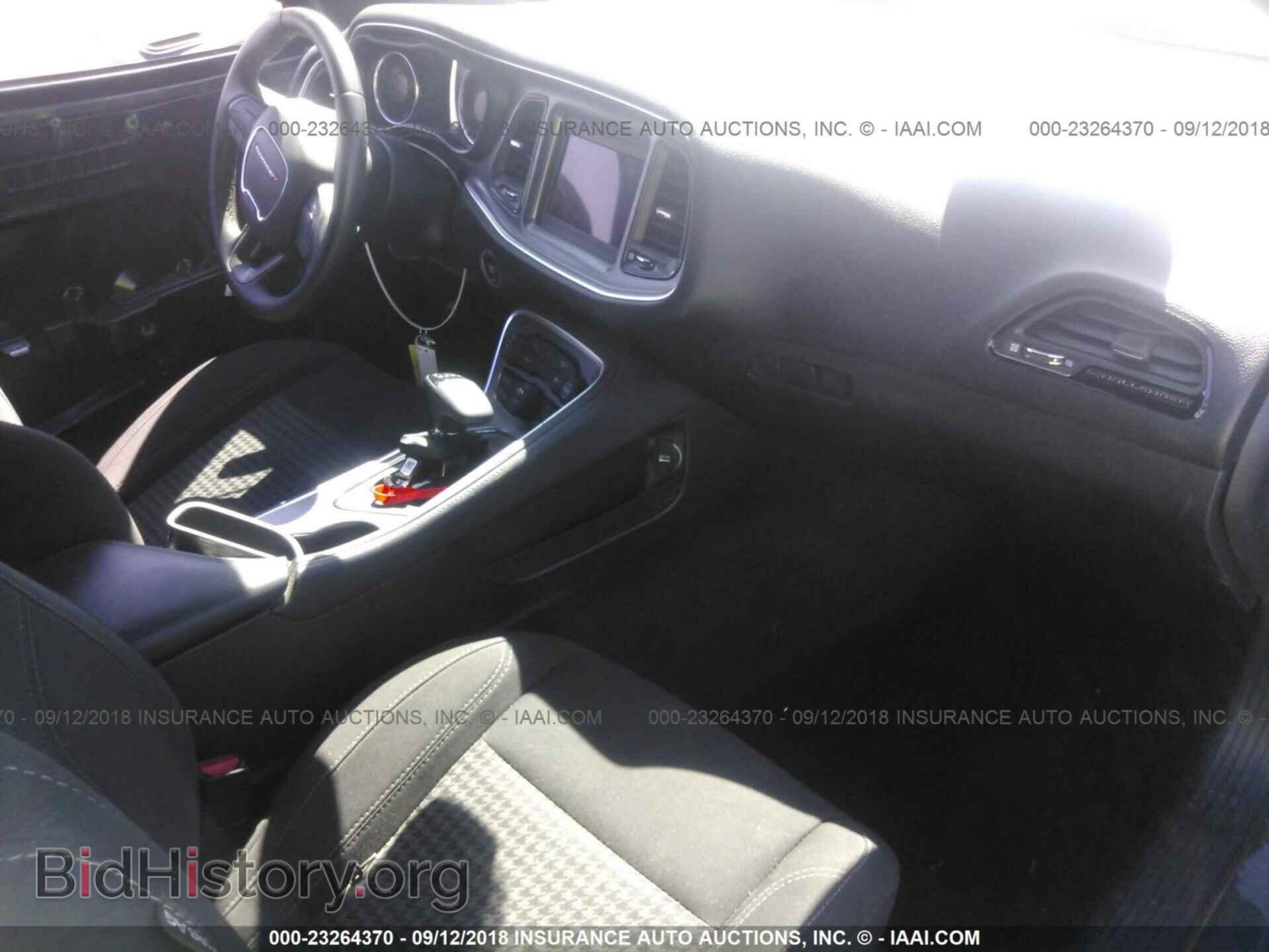 2018 Dodge Challenger - VIN: 2C3CDZAG9JH200037 - Photo 5
