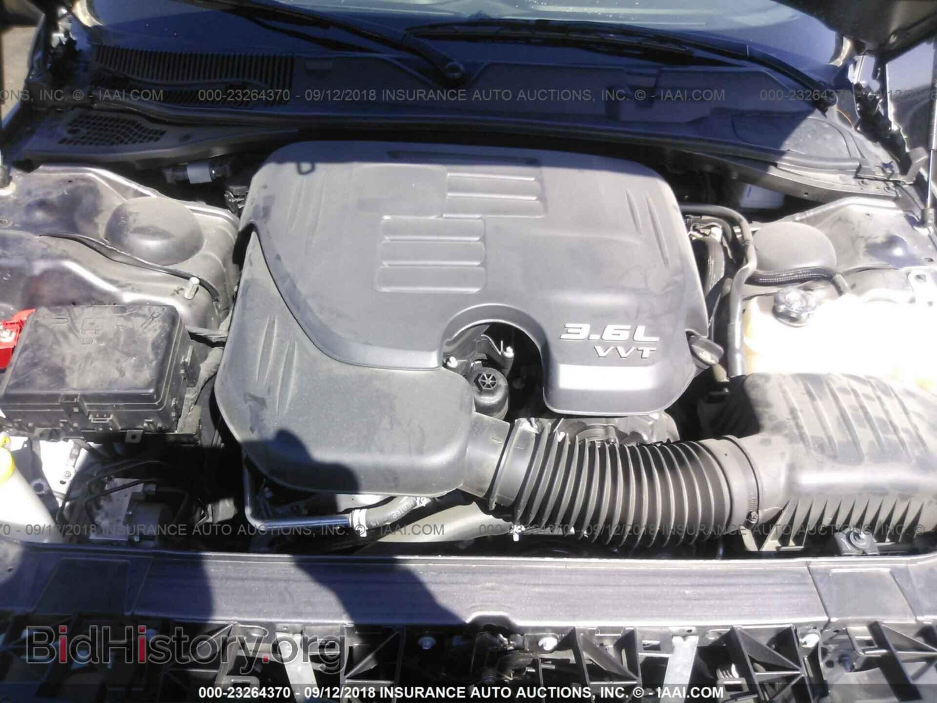 2018 Dodge Challenger - VIN: 2C3CDZAG9JH200037 - Photo 10