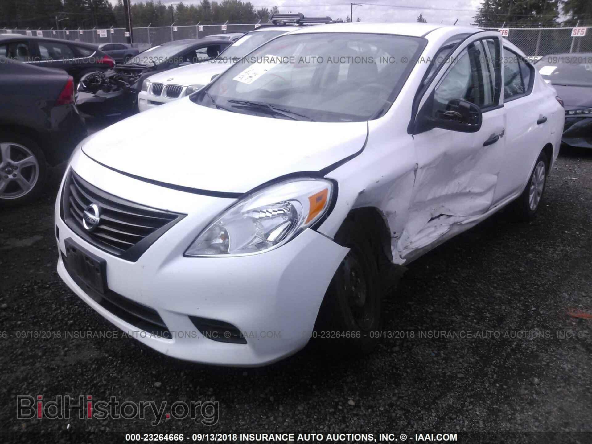 2013 Nissan Versa - VIN: 3N1CN7APXDL833478 - Фото 2