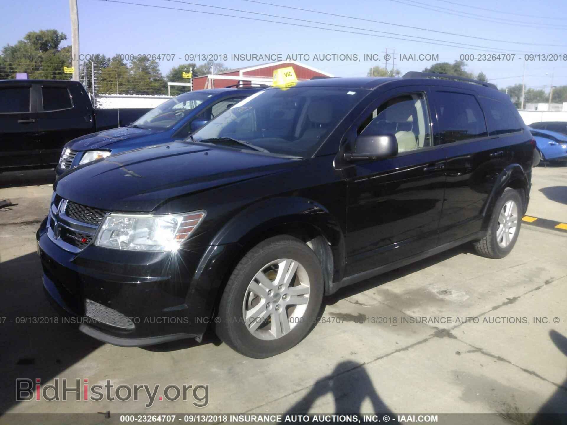 2012 Dodge Journey - VIN: 3C4PDCAB3CT291492 - Фото 2