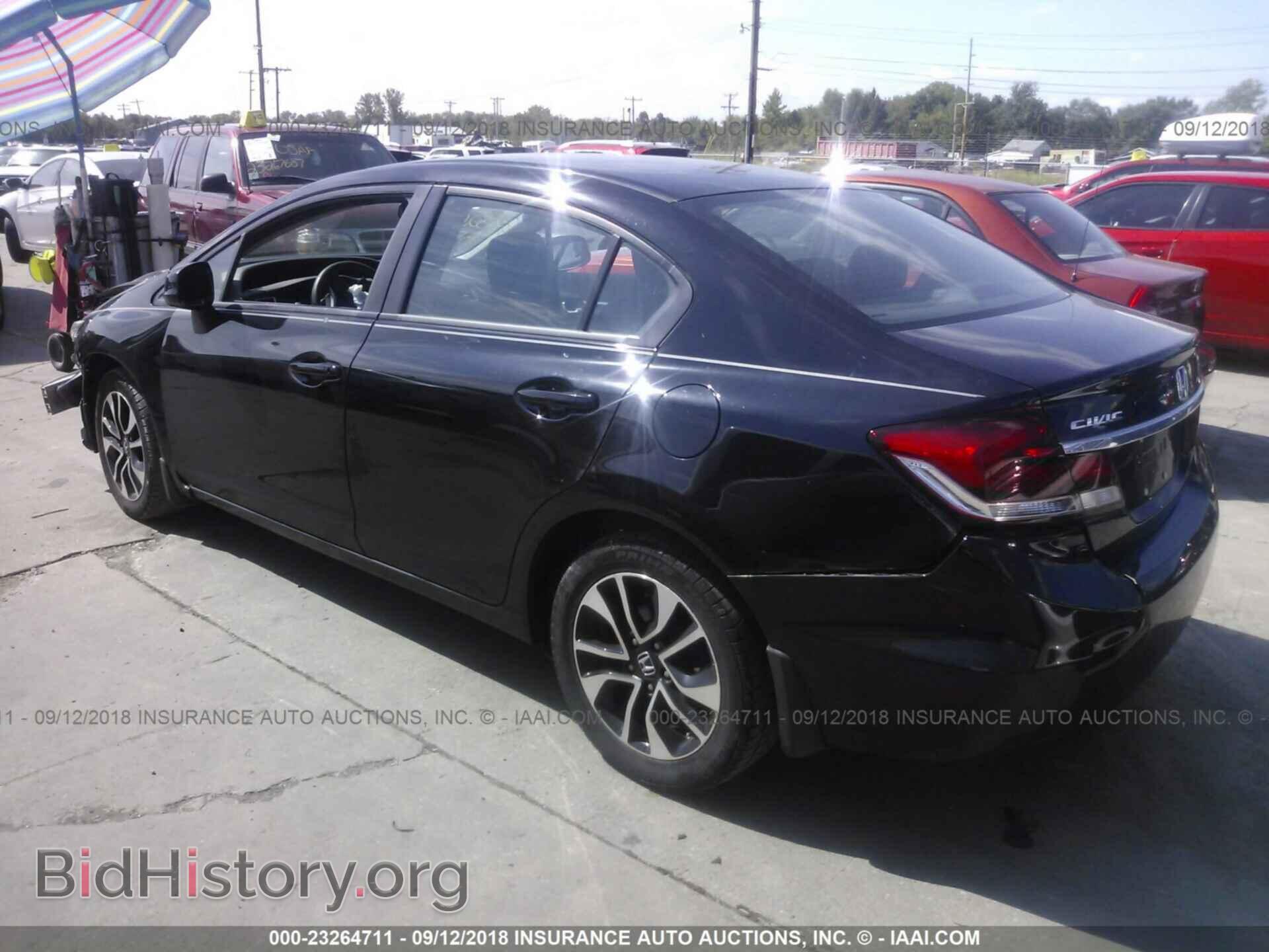 2013 Honda Civic - VIN: 19XFB2F85DE082575 - Фото 3