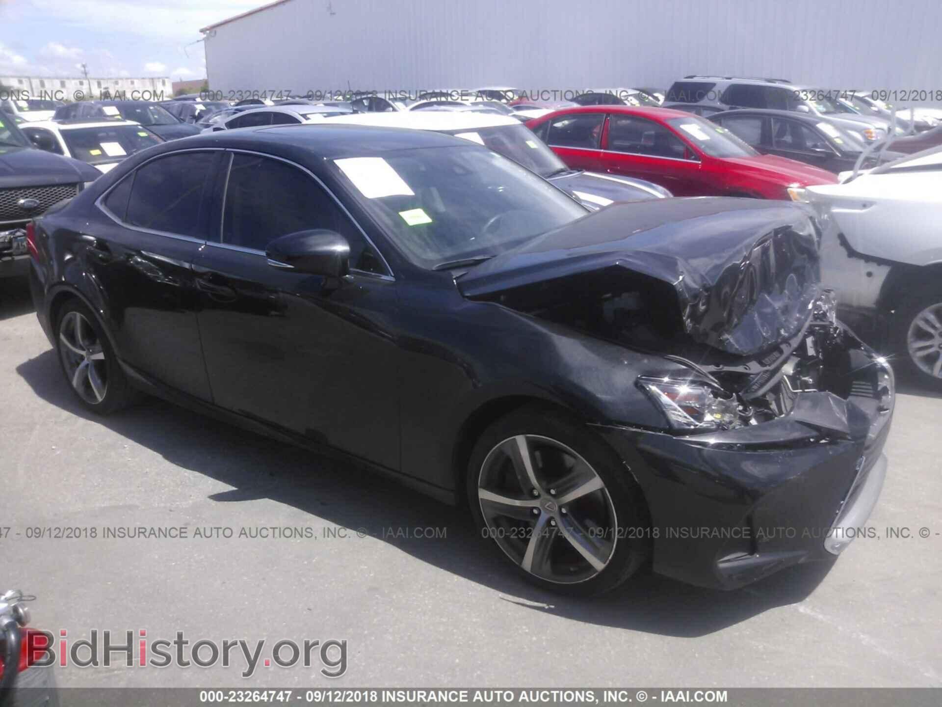 Photo JTHBA1D25H5042412 - Lexus Is 2017