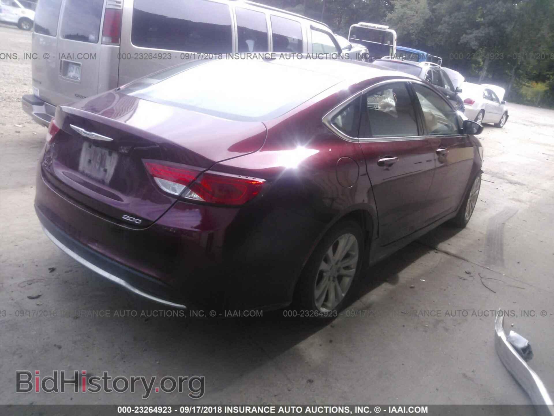 2015 Chrysler 200 - VIN: 1C3CCCAB2FN562486 - Фото 4