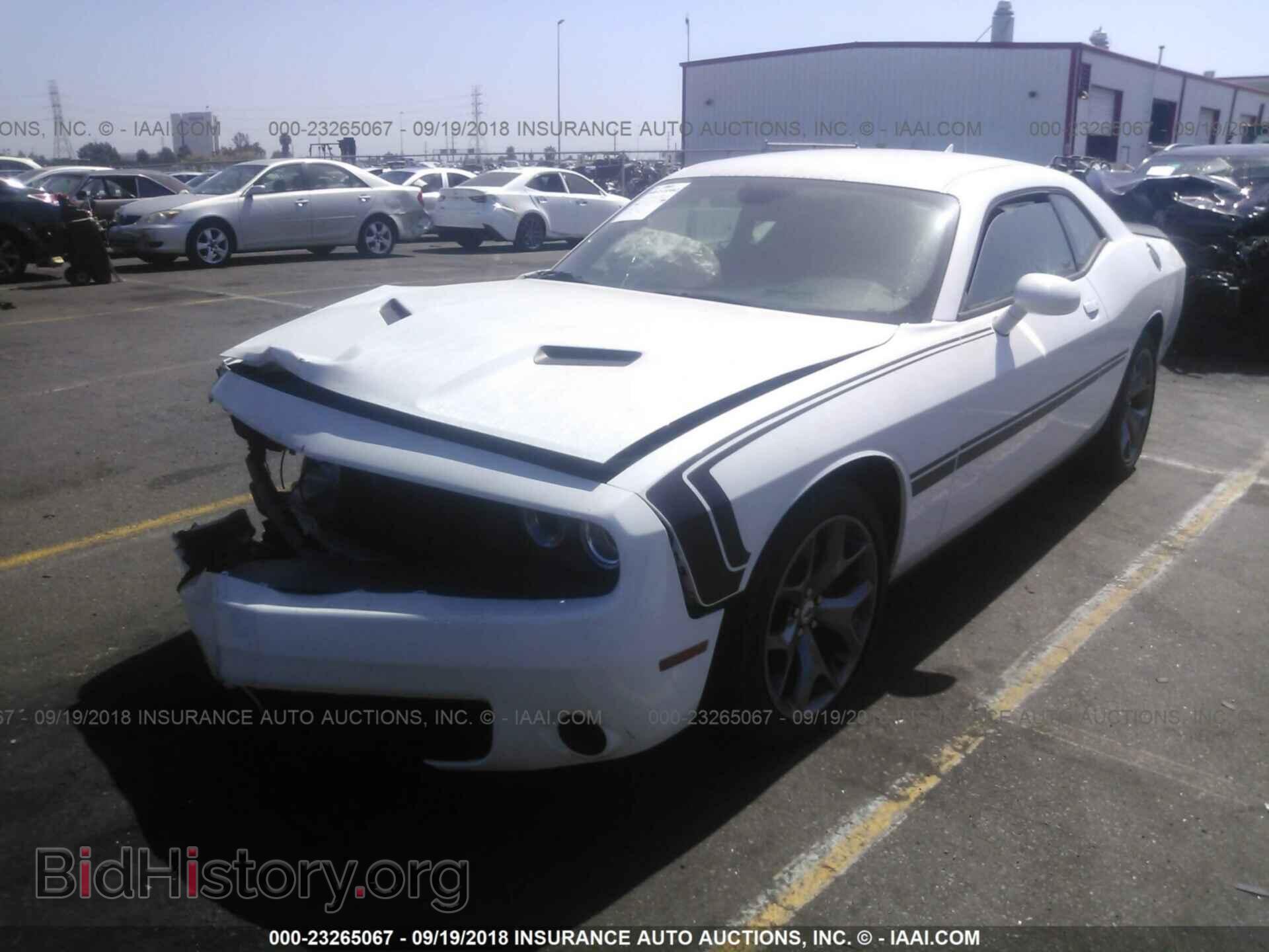 2017 DODGE CHALLENGER - VIN: 2C3CDZAG8HH598481 - Photo 2