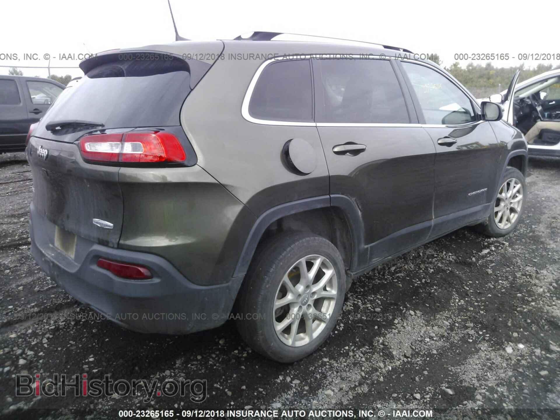 2015 Jeep Cherokee - VIN: 1C4PJMCB1FW651630 - Photo 4